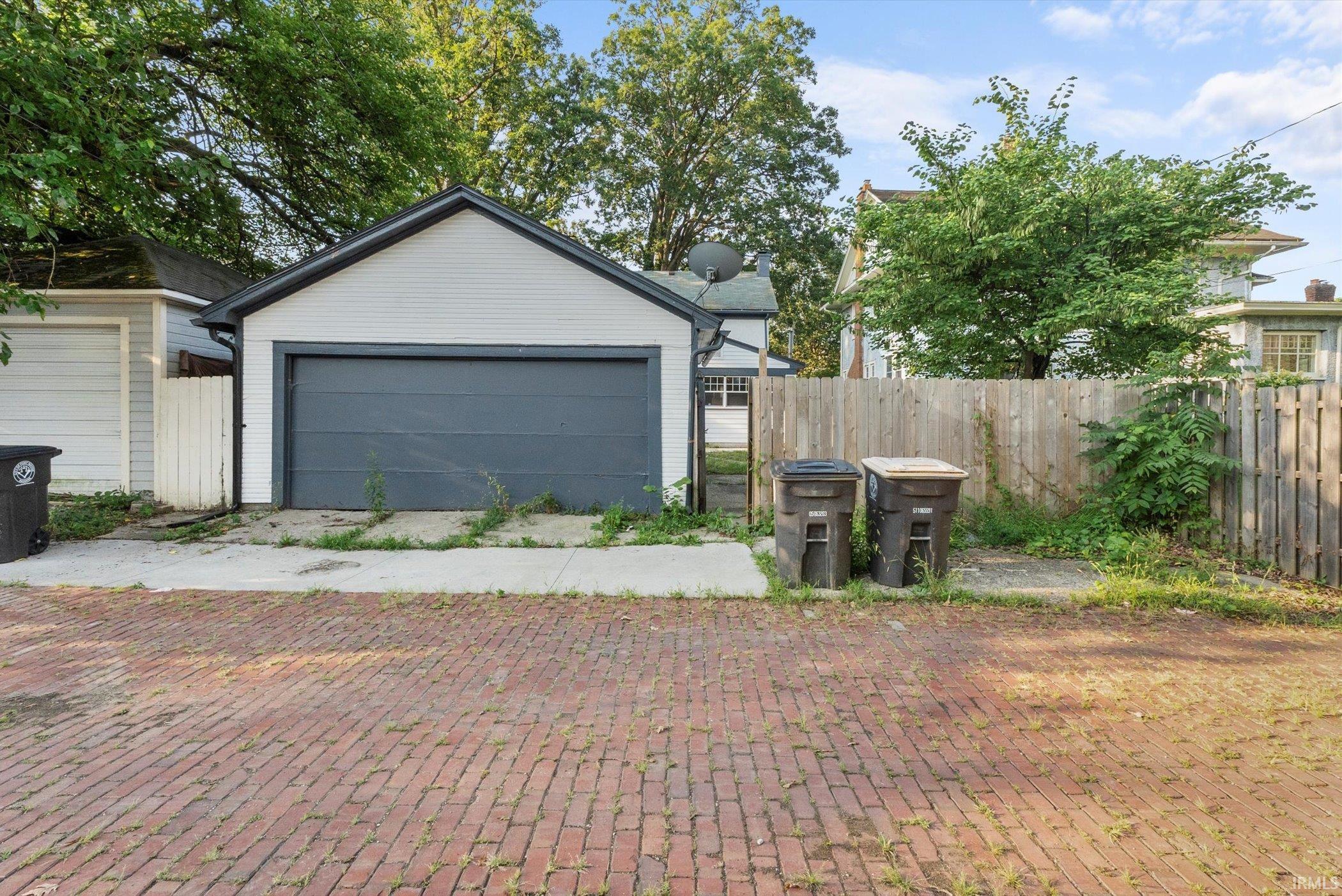 Photo 35 of 914 Kinnaird Avenue