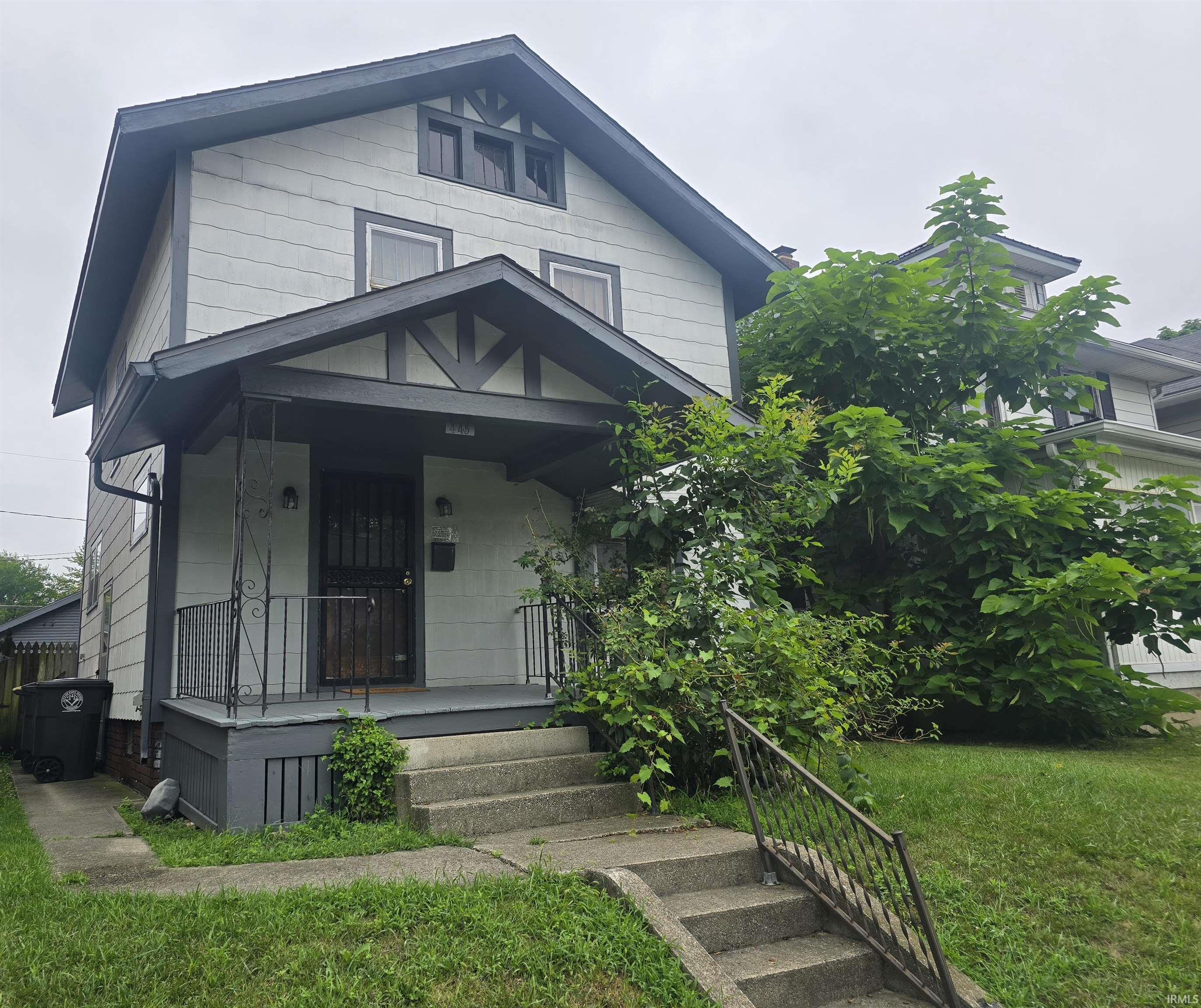 Photo 0 of 445 E Wildwood Avenue