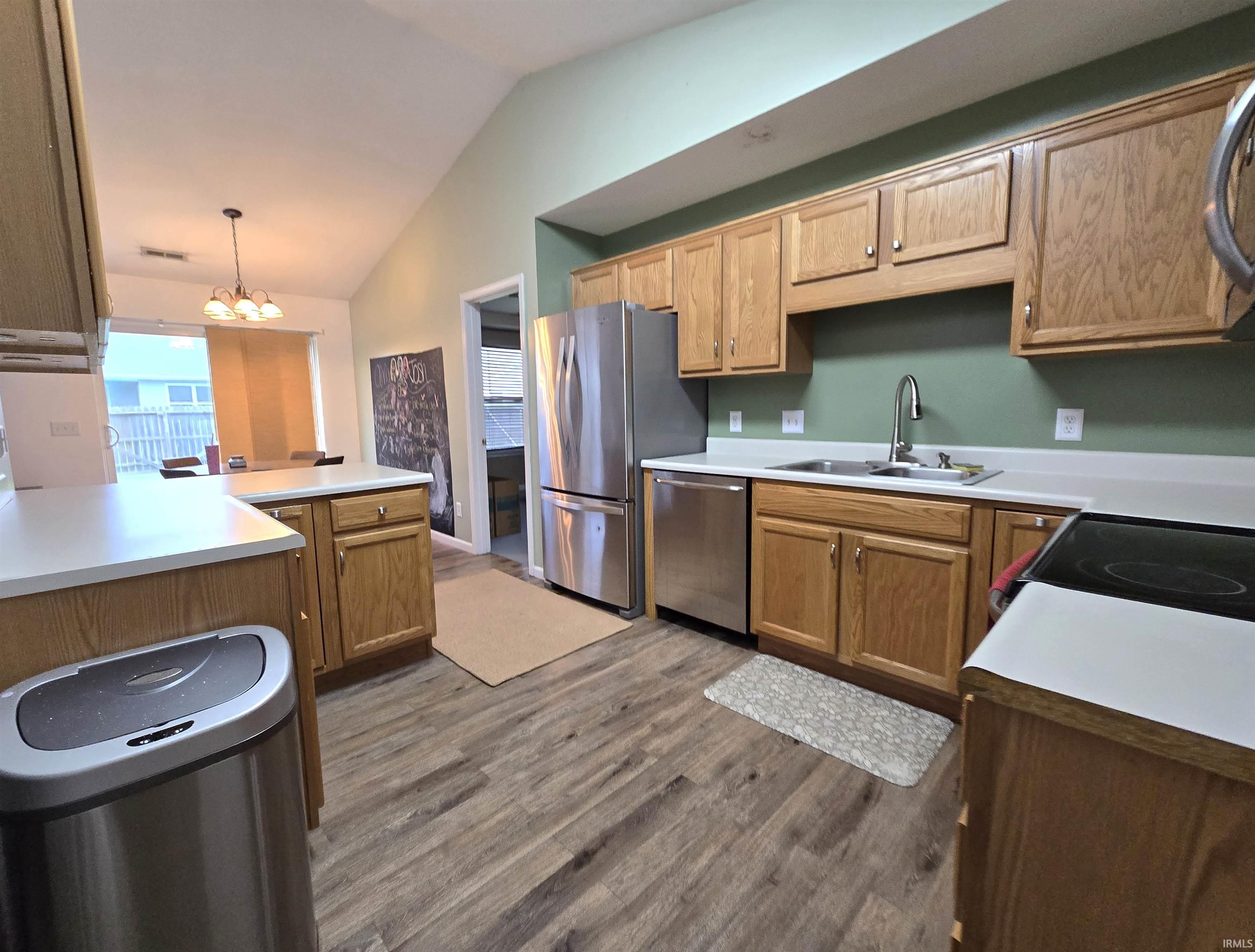 Photo 6 of 312 Heide Lane