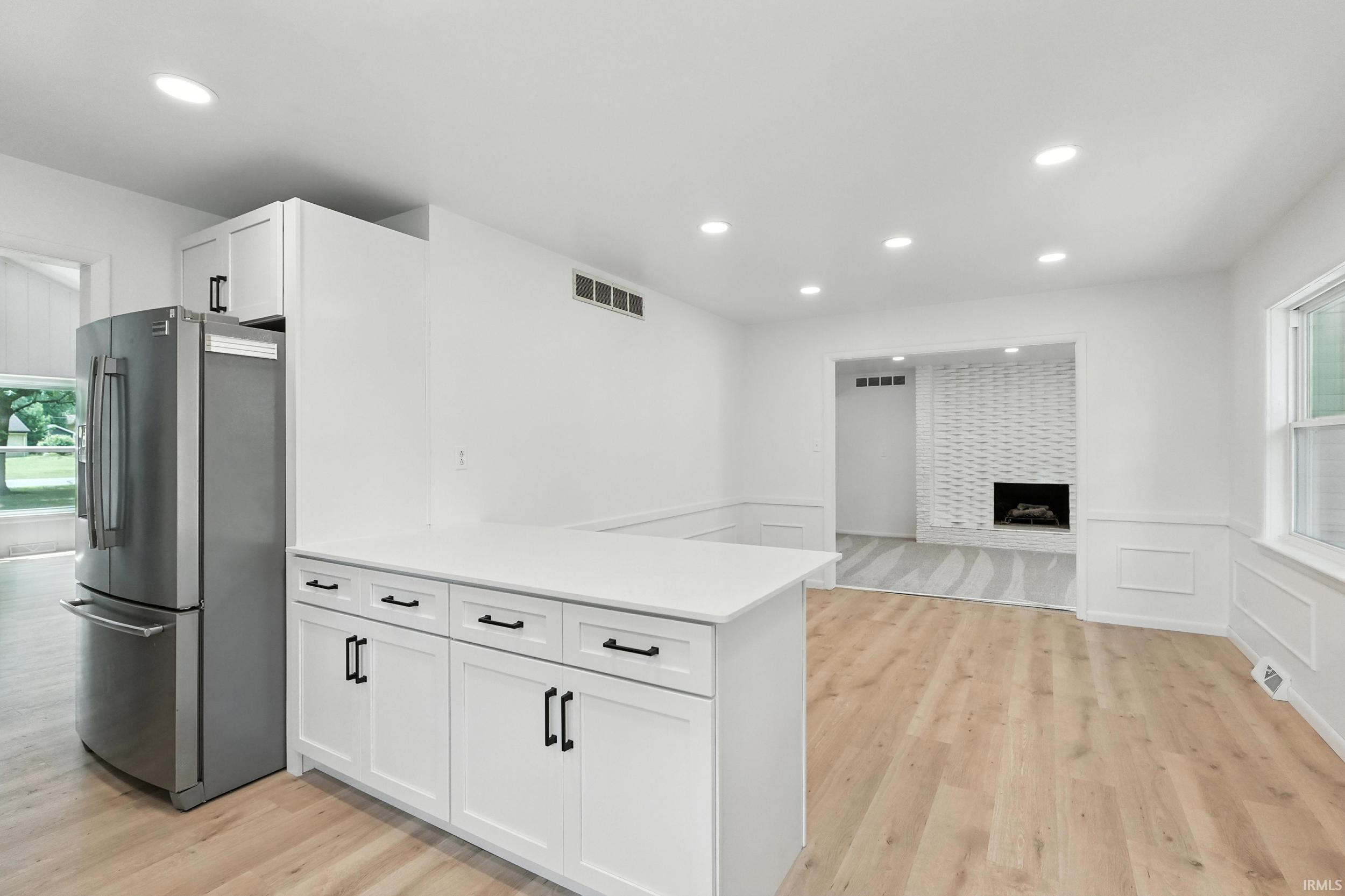 Photo 10 of 904 Pelham Drive