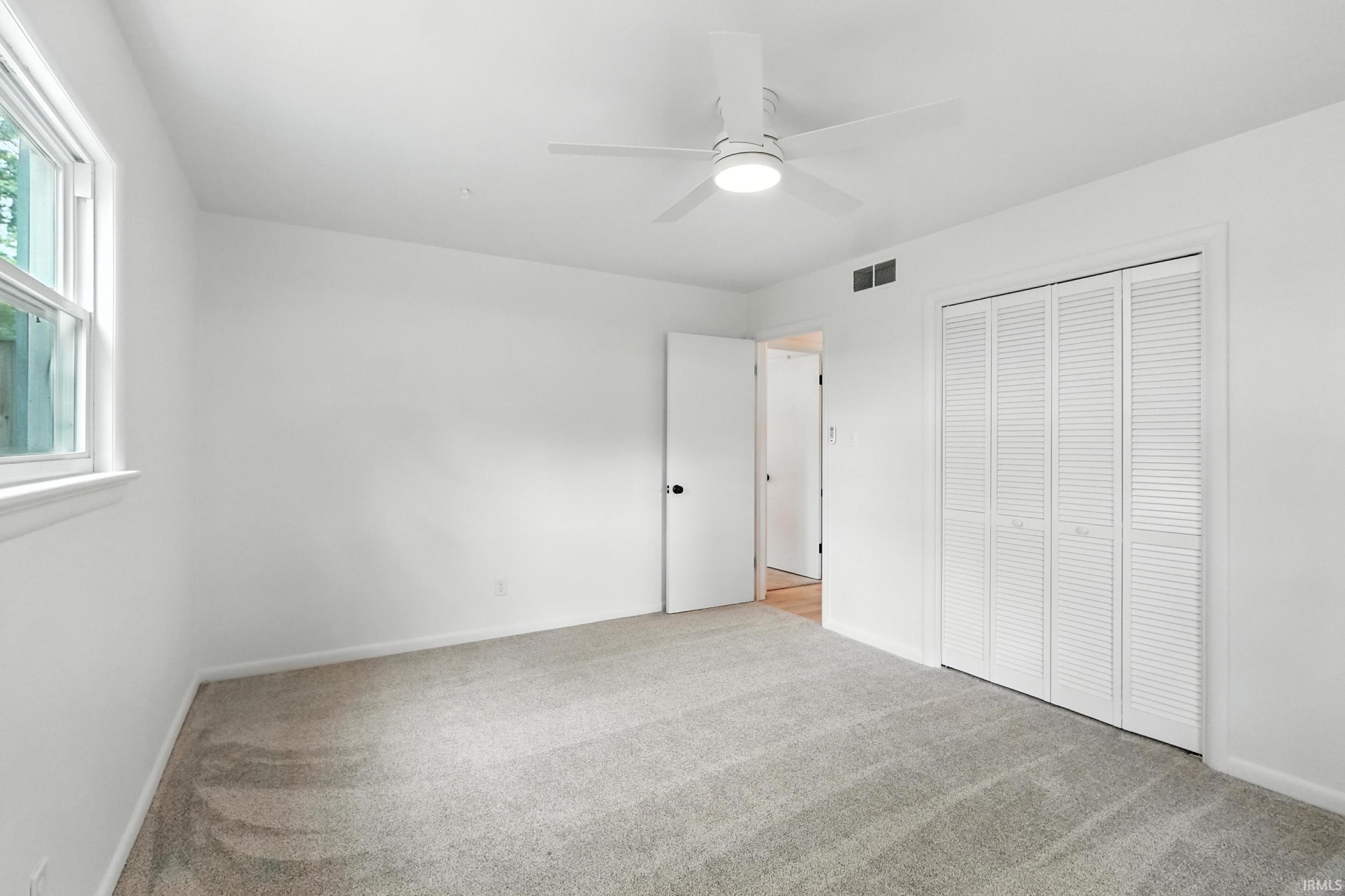 Photo 14 of 904 Pelham Drive