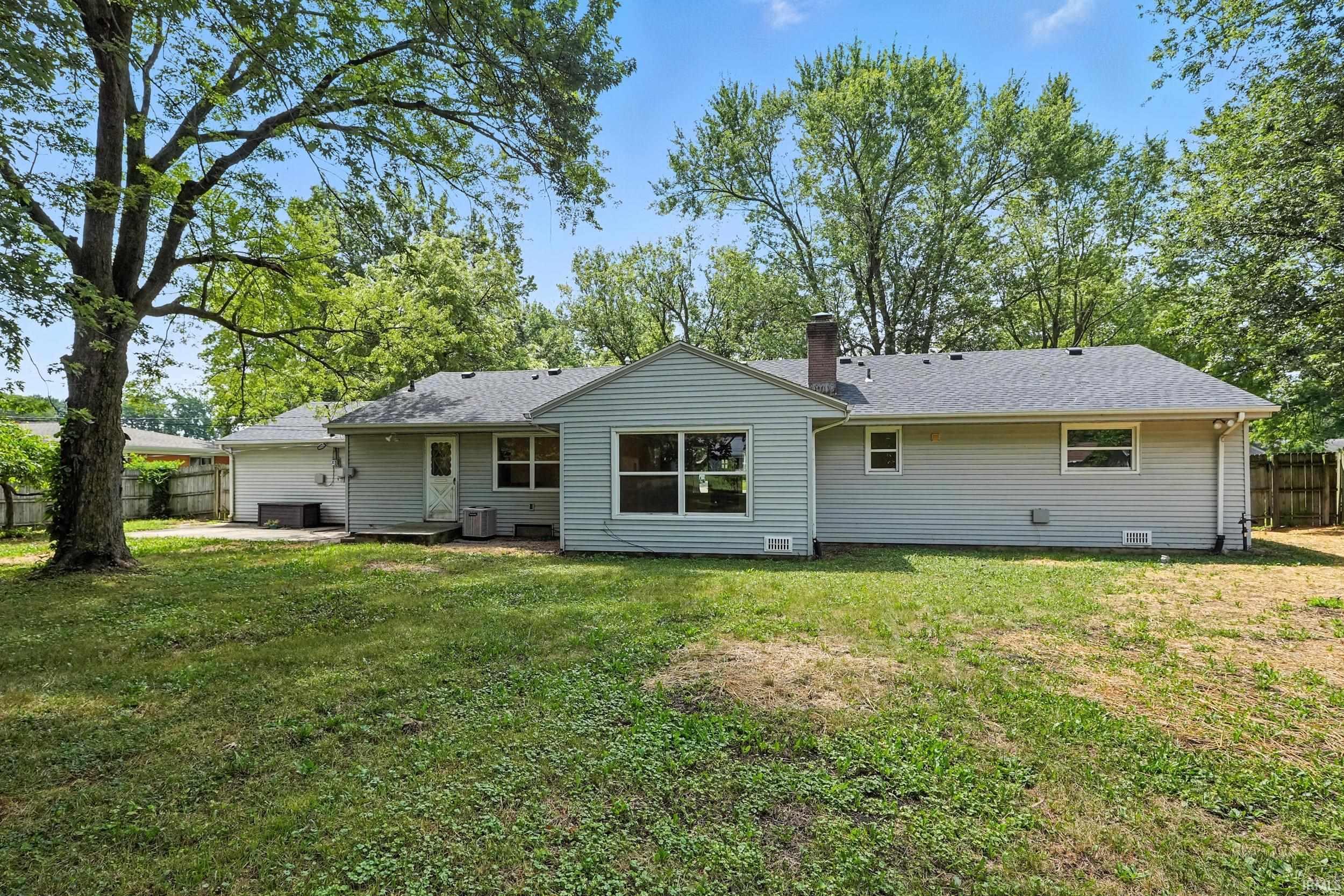 Photo 30 of 904 Pelham Drive