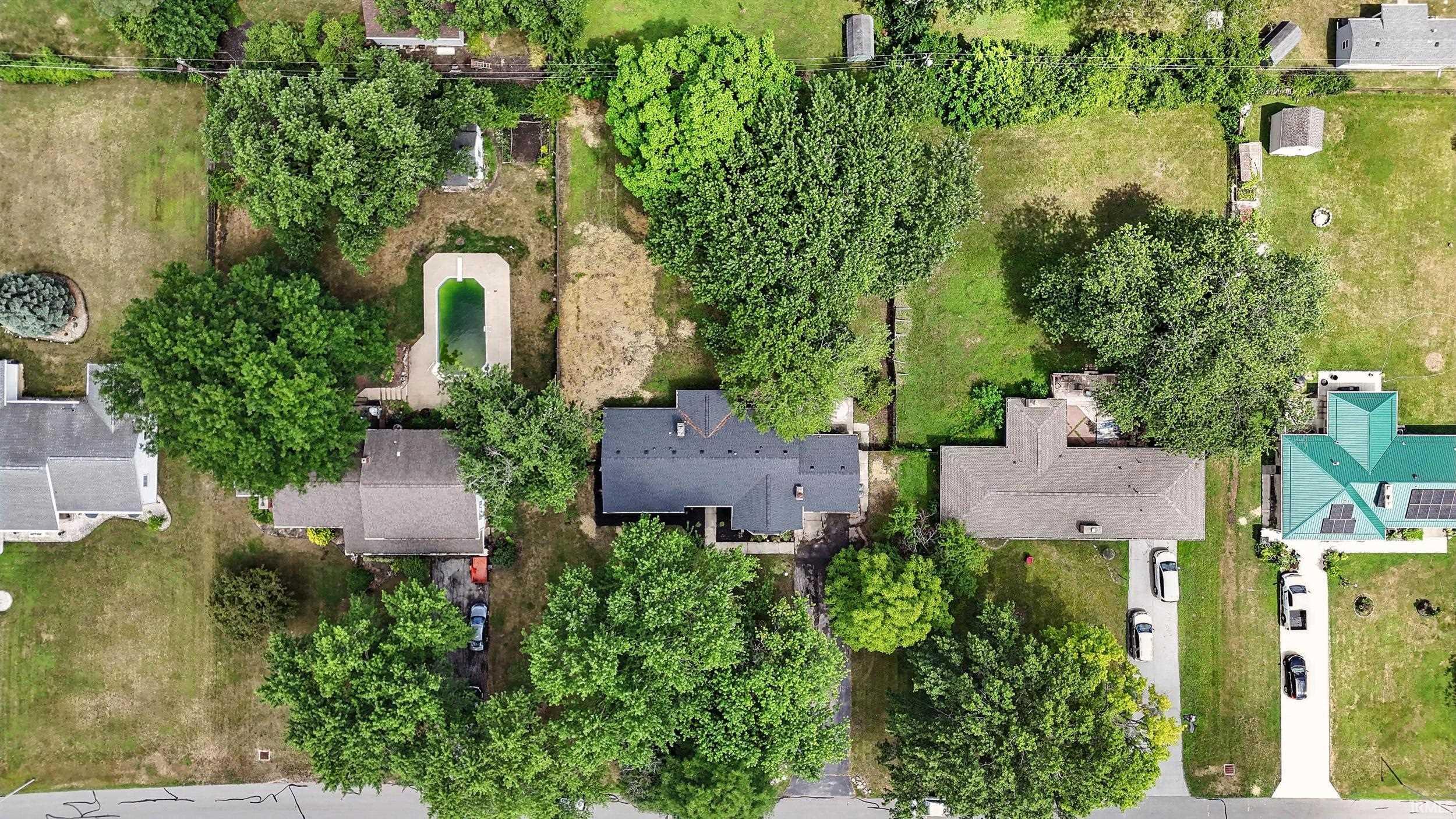 Photo 33 of 904 Pelham Drive