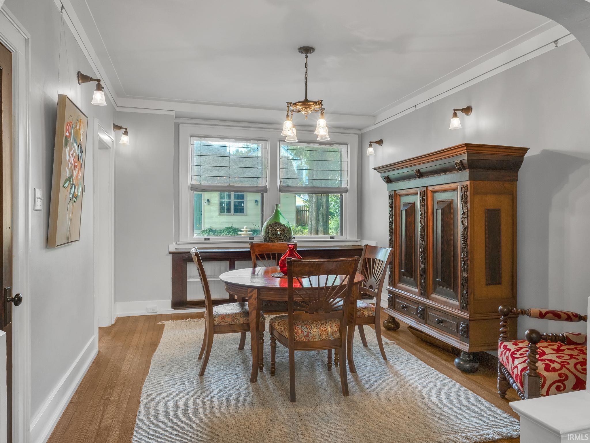 Photo 13 of 1227 W Berry Street