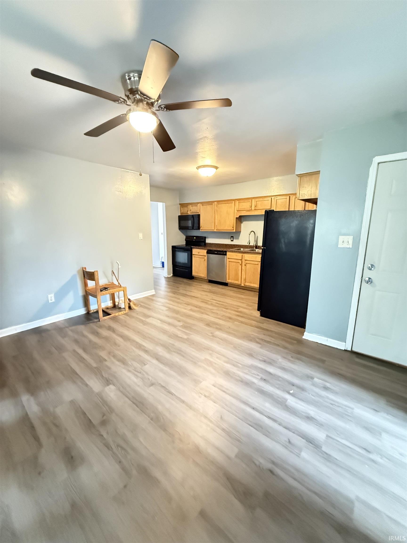 Photo 5 of 4816 hessen cassel Road