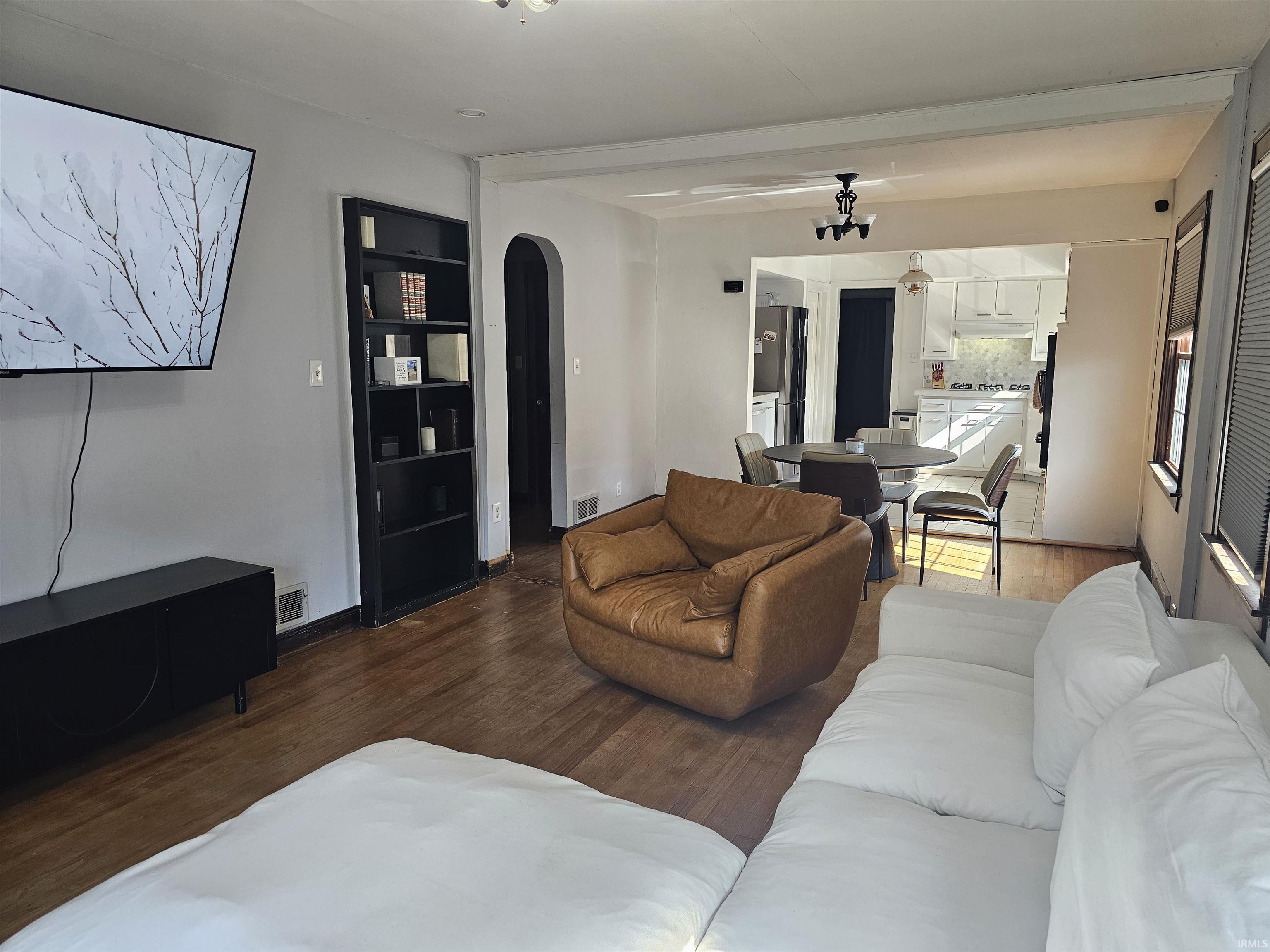 Homes for sale in Logansport, IN | 3044 N Pennsylvania Ave, Logansport, IN 46947 | MLS# 202530151