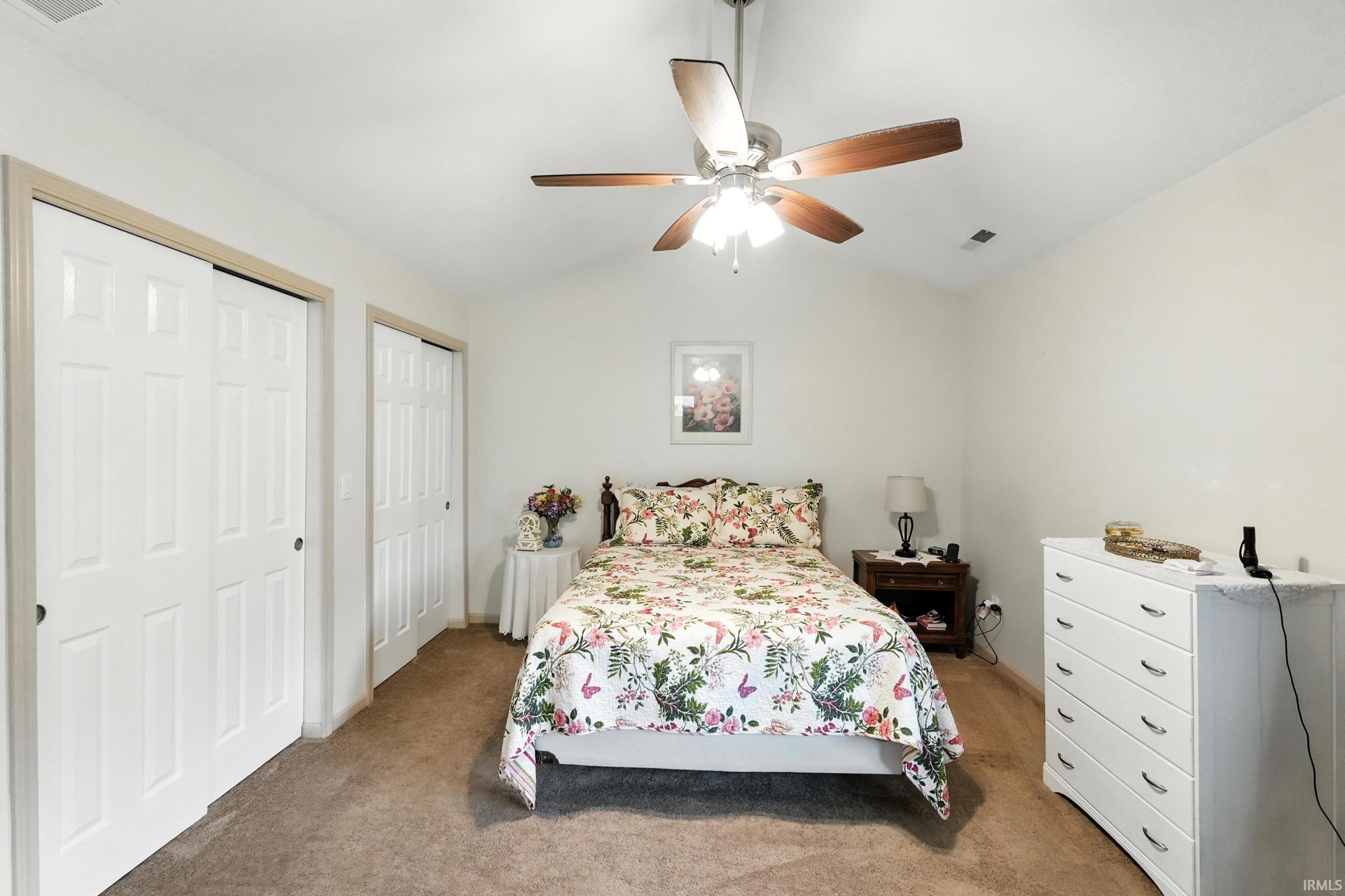 Photo 18 of 1410 S Duesenberg Drive