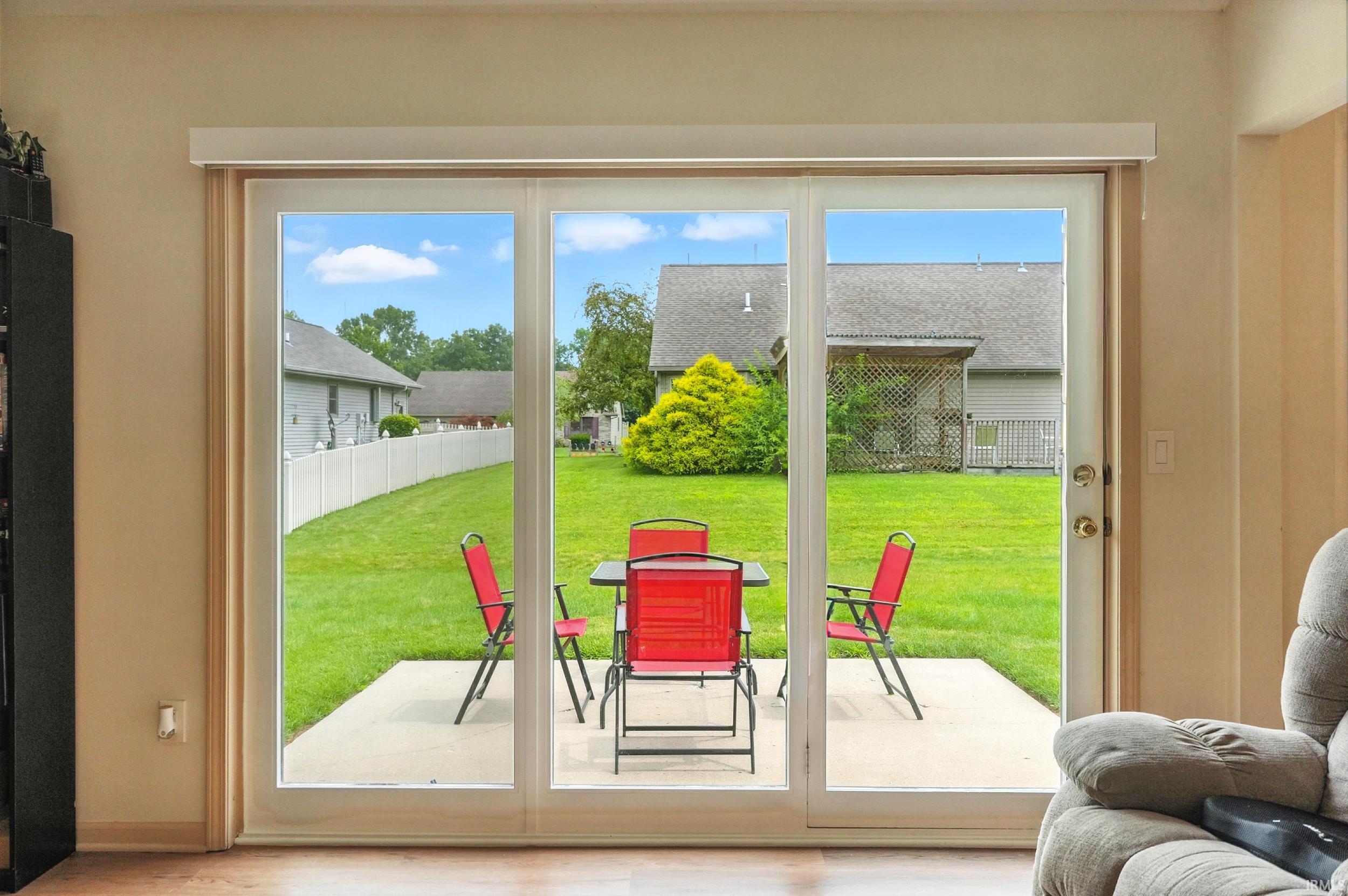 Photo 27 of 1410 S Duesenberg Drive