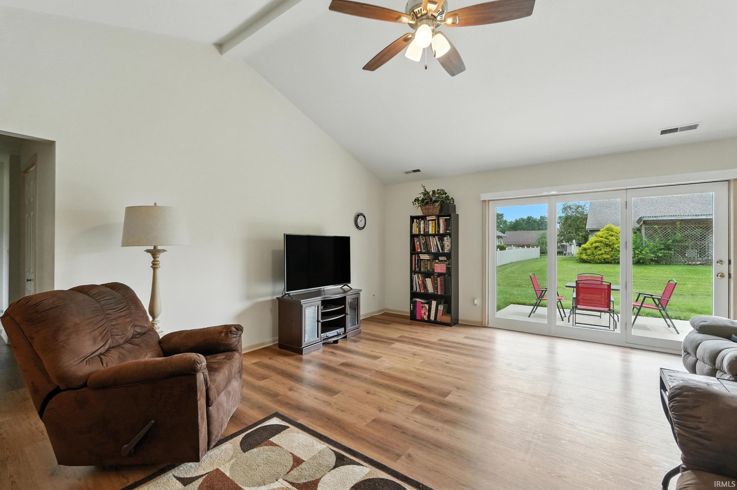 Photo 4 of 1410 S Duesenberg Drive