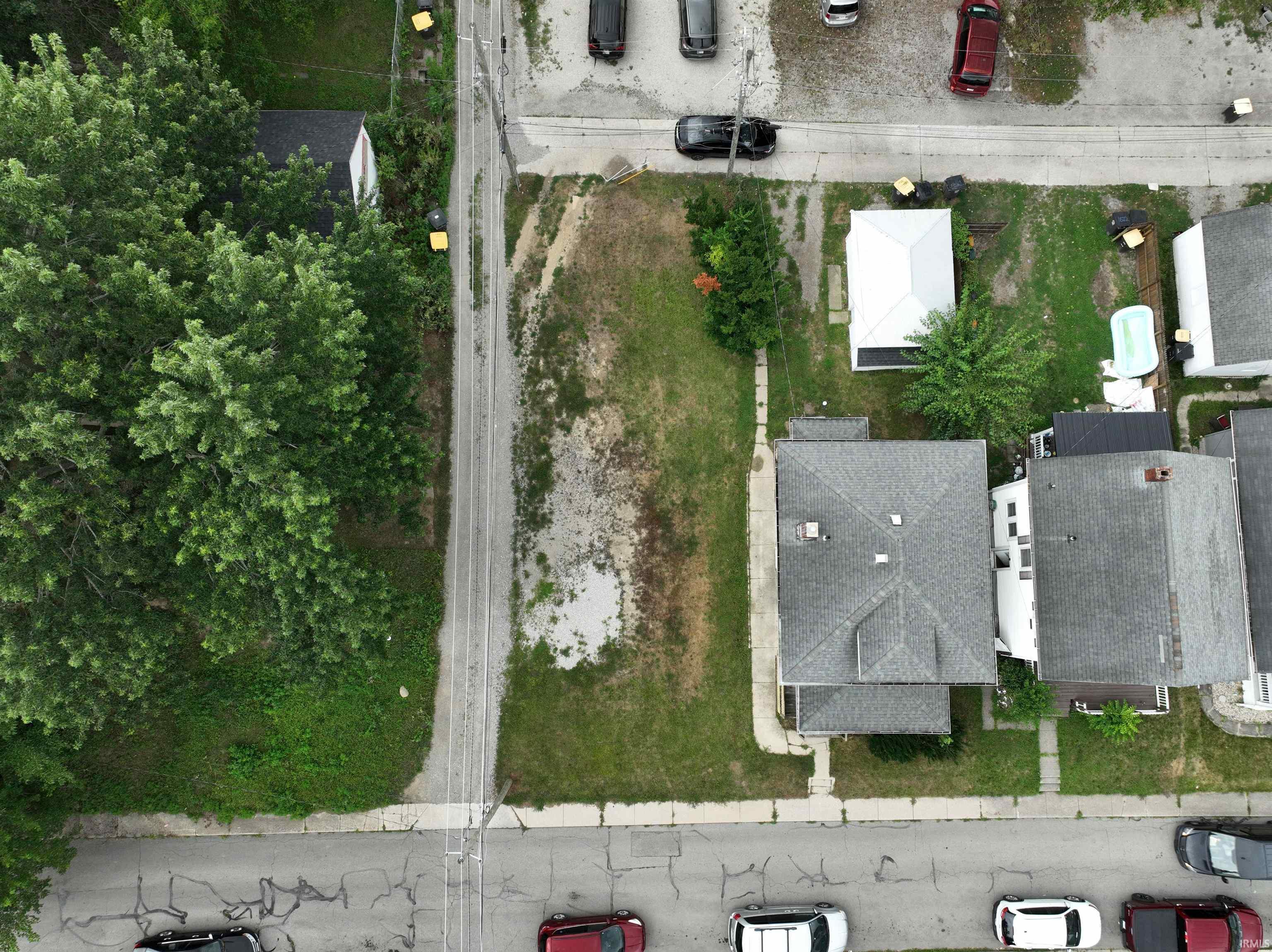 Photo 4 of 1630 Kelly Drive