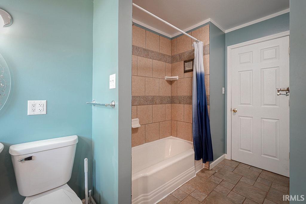 Photo 11 of 6509 Redbud Drive
