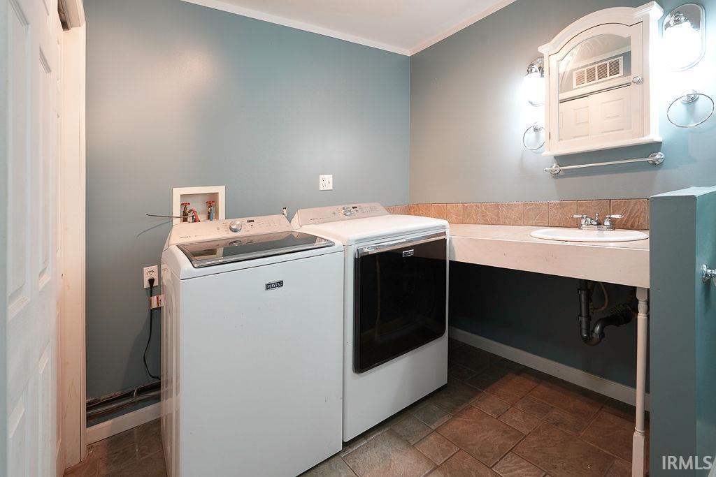 Photo 12 of 6509 Redbud Drive