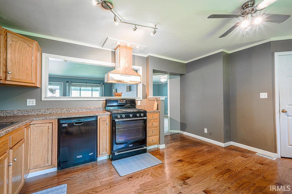 Photo 4 of 6509 Redbud Drive