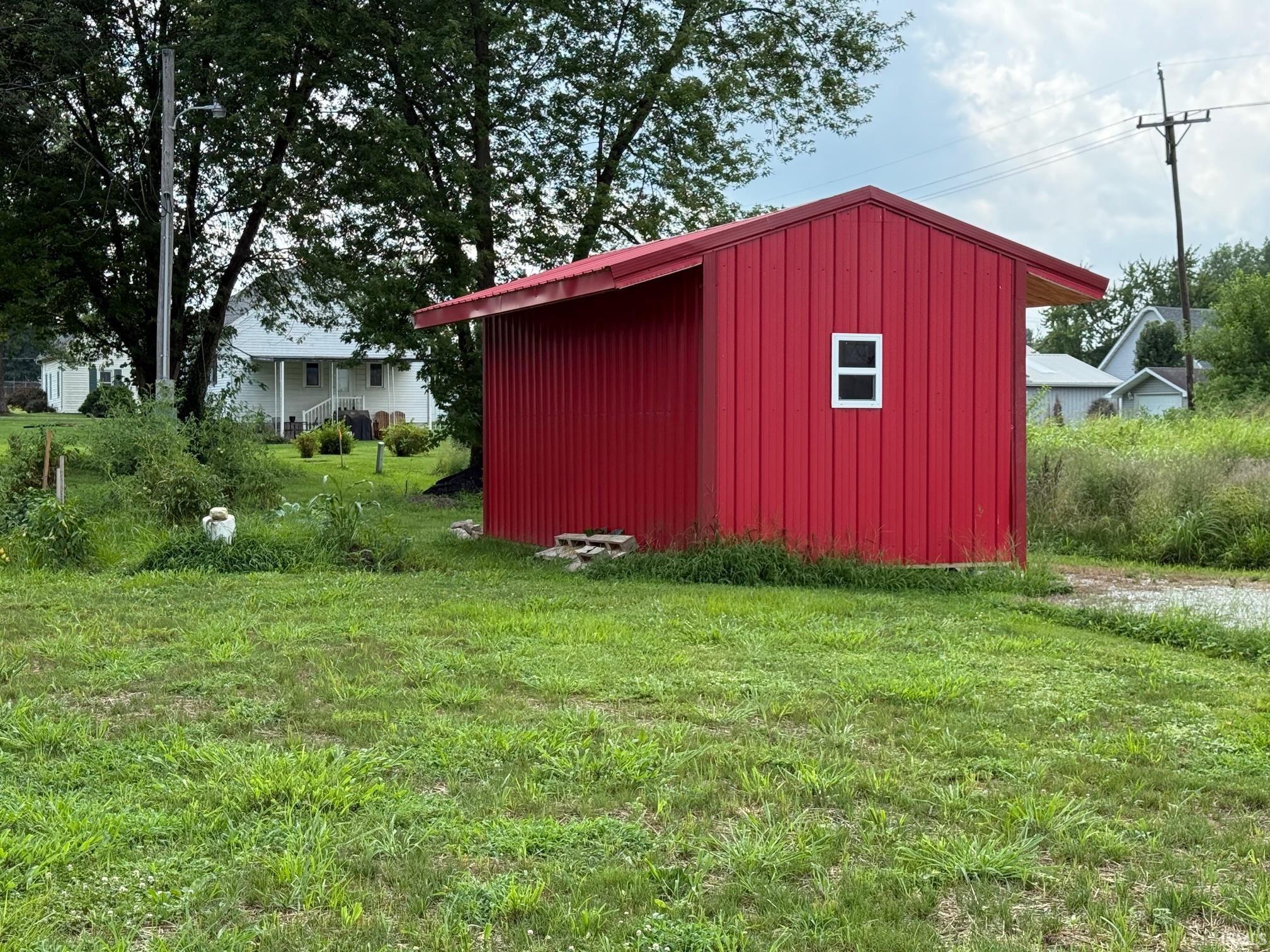 Homes for sale in Linton, IN | 2 Nw 8th St, Linton, IN 47441 | MLS# 202530210