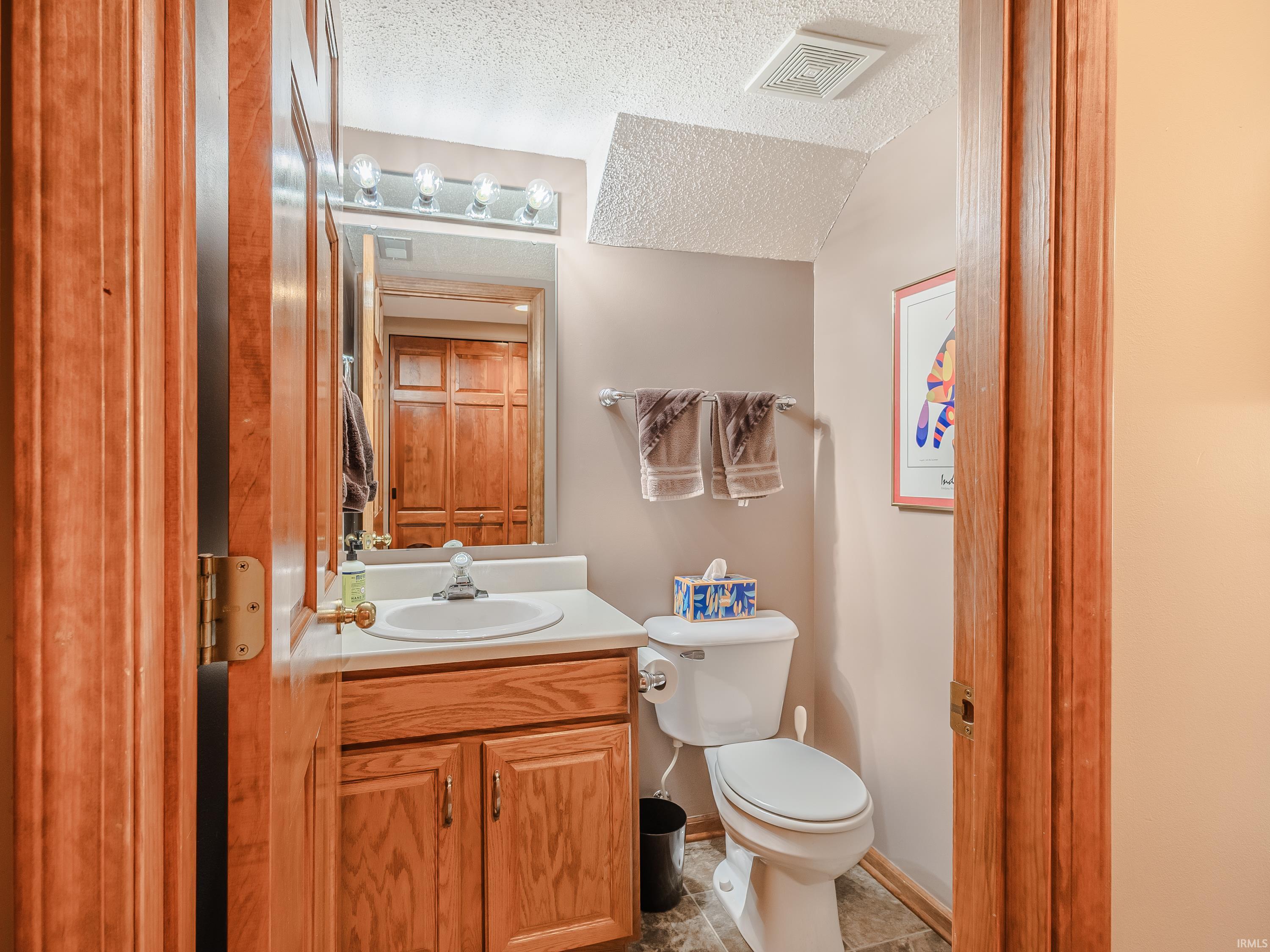 Photo 7 of 5724 Thornbriar Lane