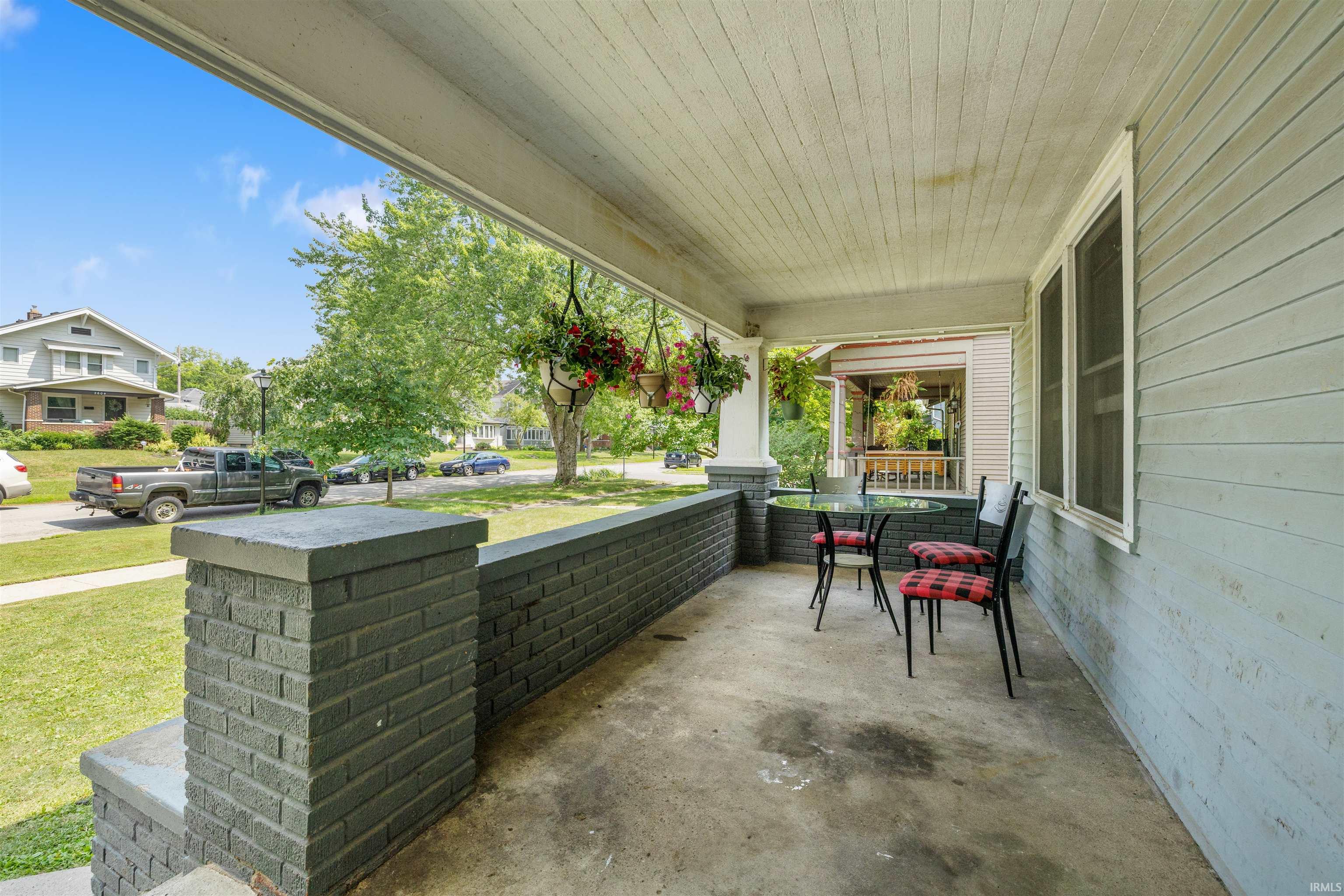 Photo 8 of 2605 Florida Drive