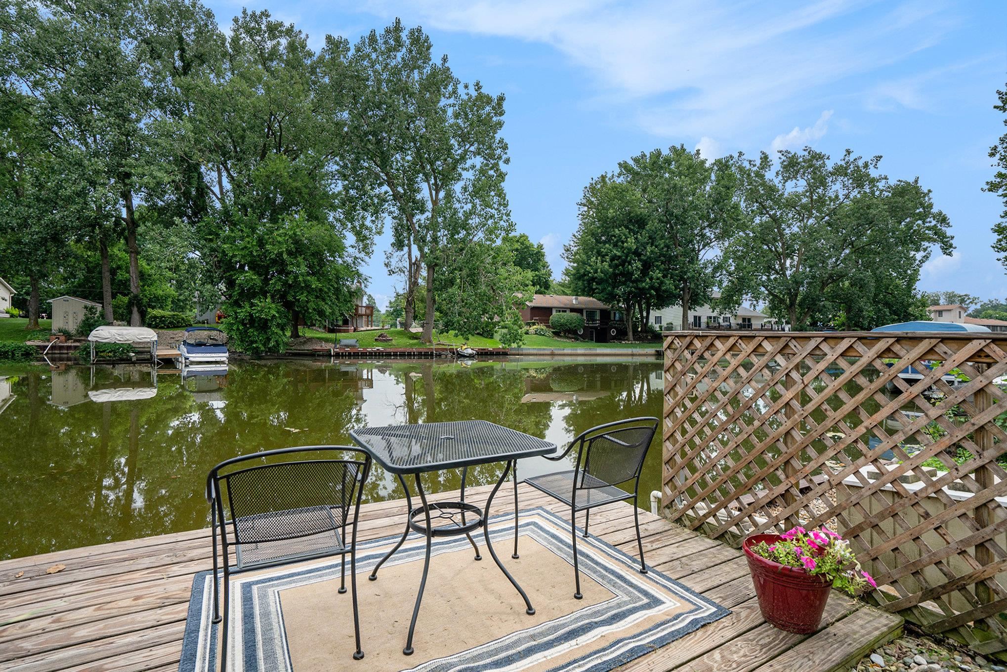 Photo 5 of 55910 River Shore Estate