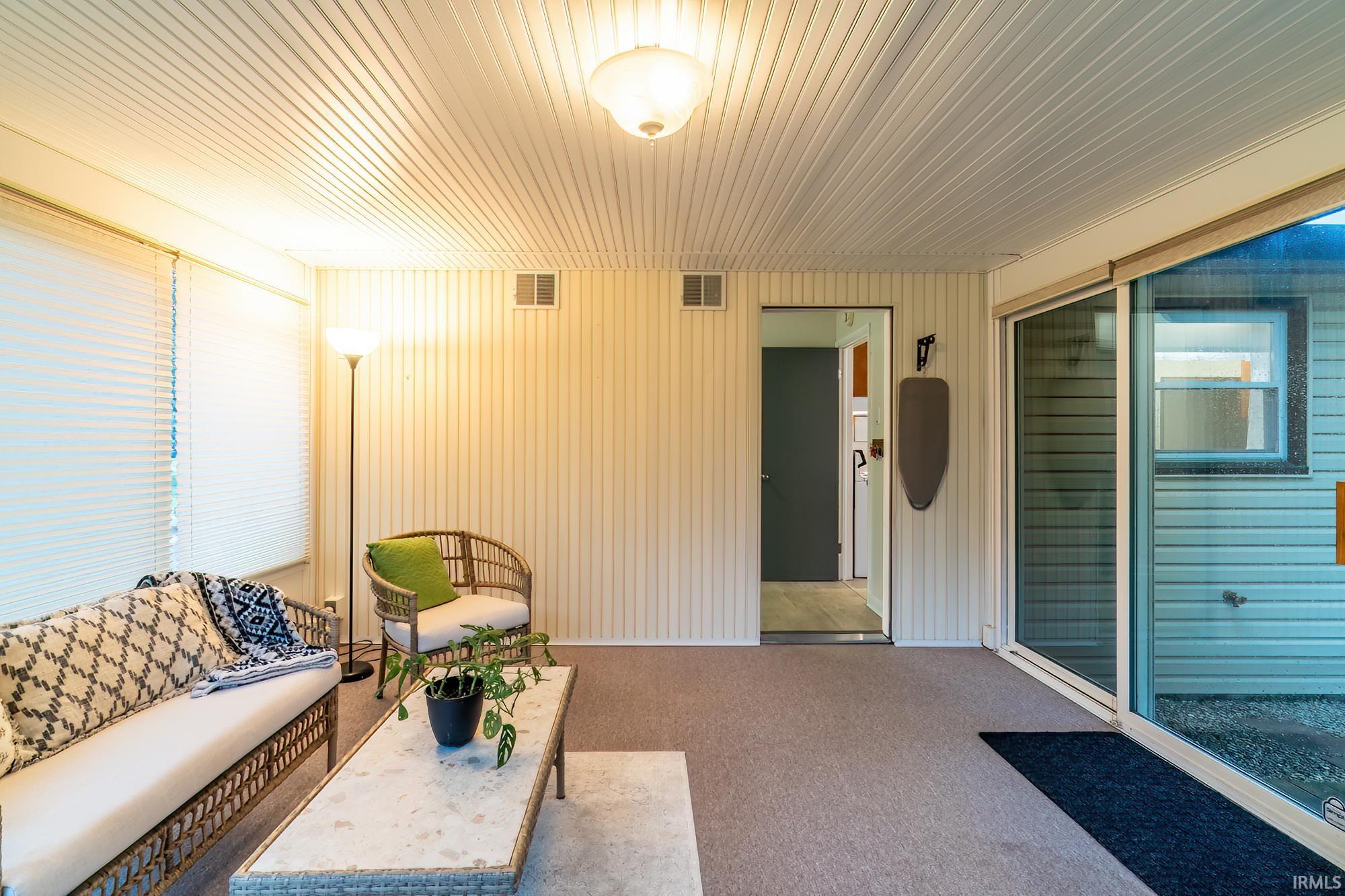 Photo 11 of 6616 Arnel Avenue