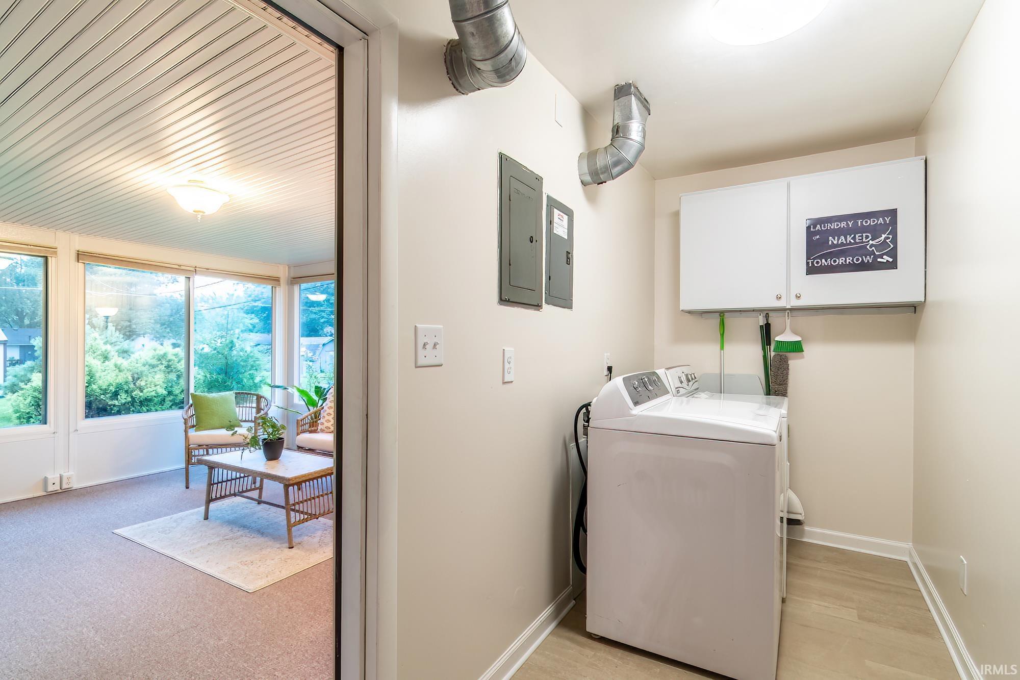 Photo 9 of 6616 Arnel Avenue
