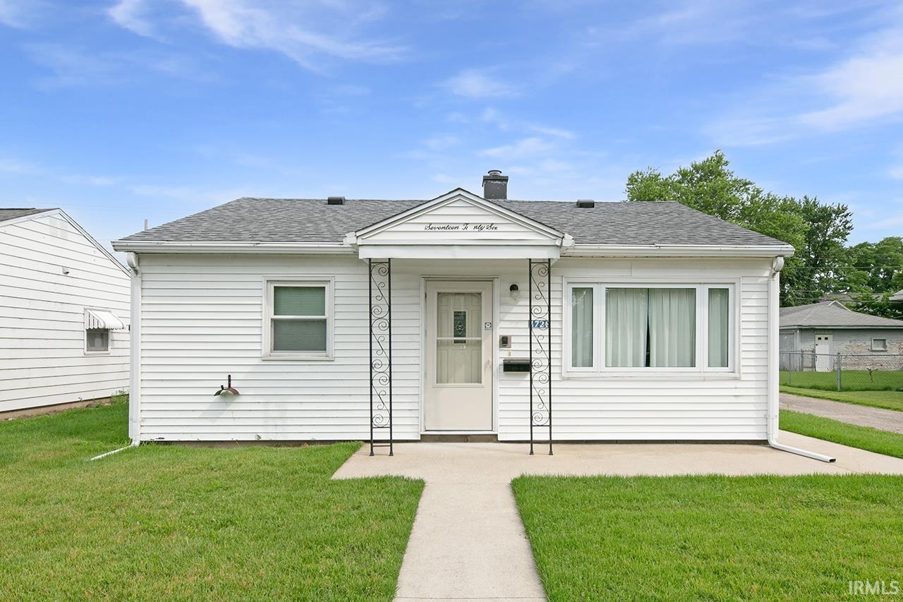 Homes for sale in Mishawaka, IN | 1726 Homewood Ave, Mishawaka, IN 46544 | MLS# 202530301