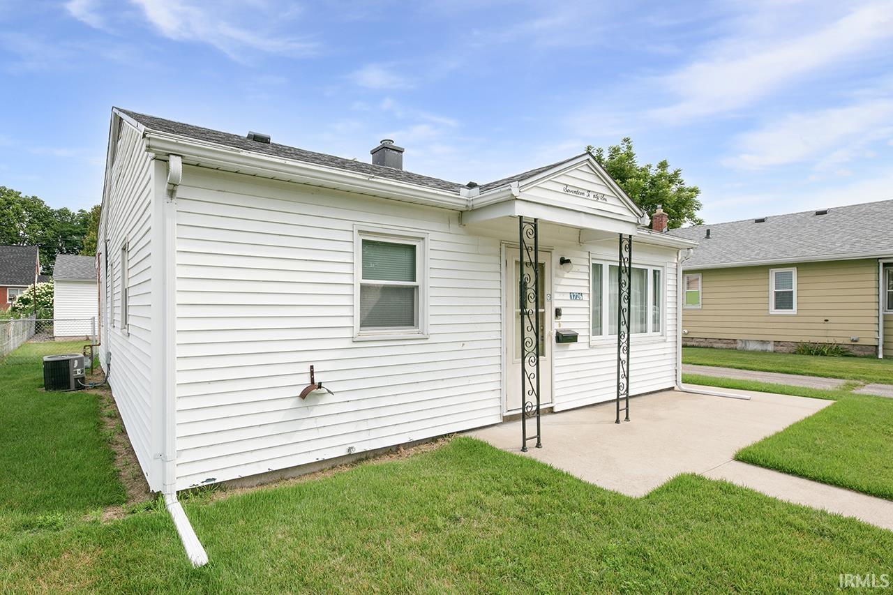 Homes for sale in Mishawaka, IN | 1726 Homewood Ave, Mishawaka, IN 46544 | MLS# 202530301