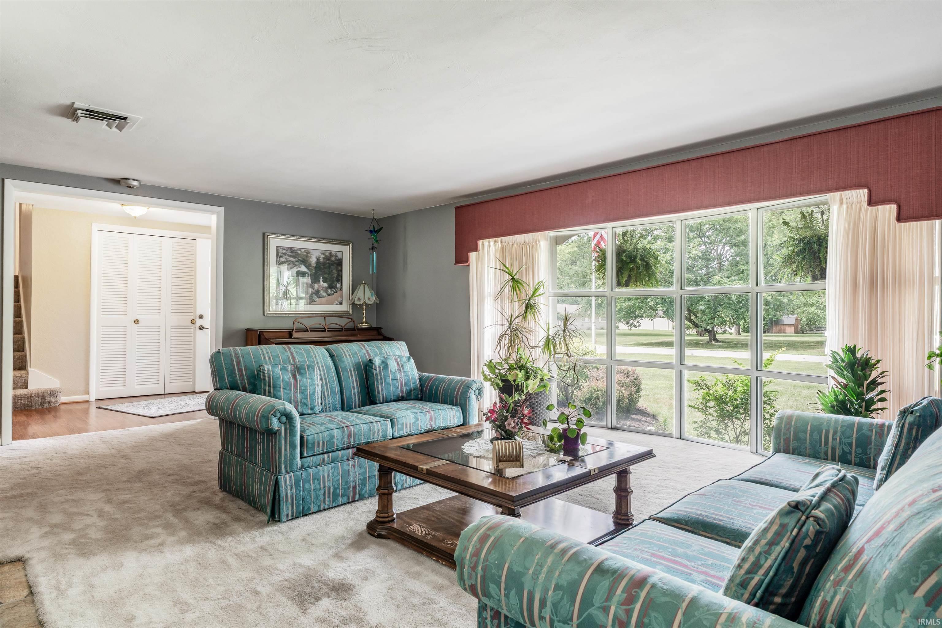Photo 3 of 4124 Cadena Lane