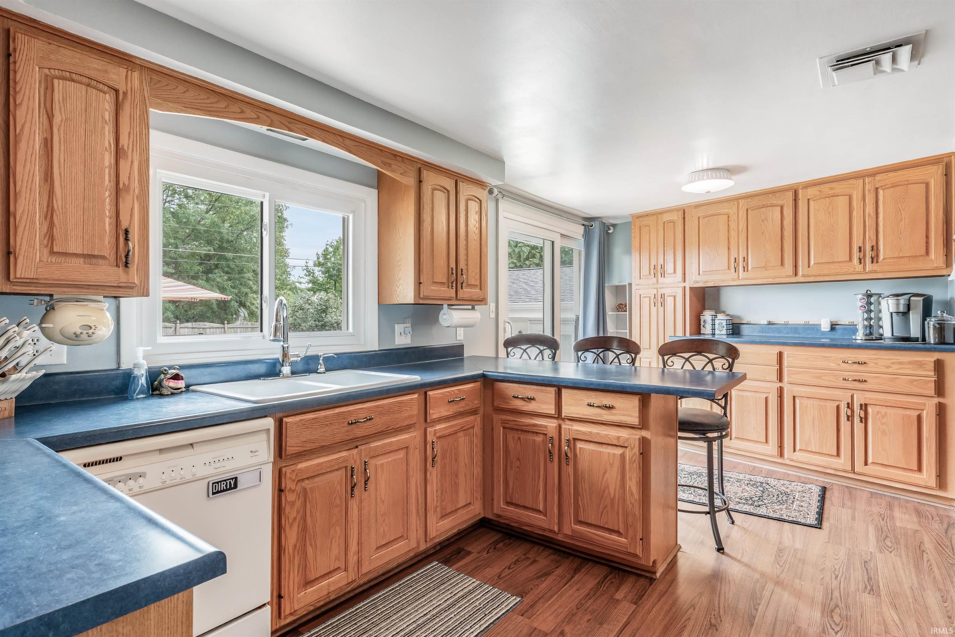 Photo 5 of 4124 Cadena Lane