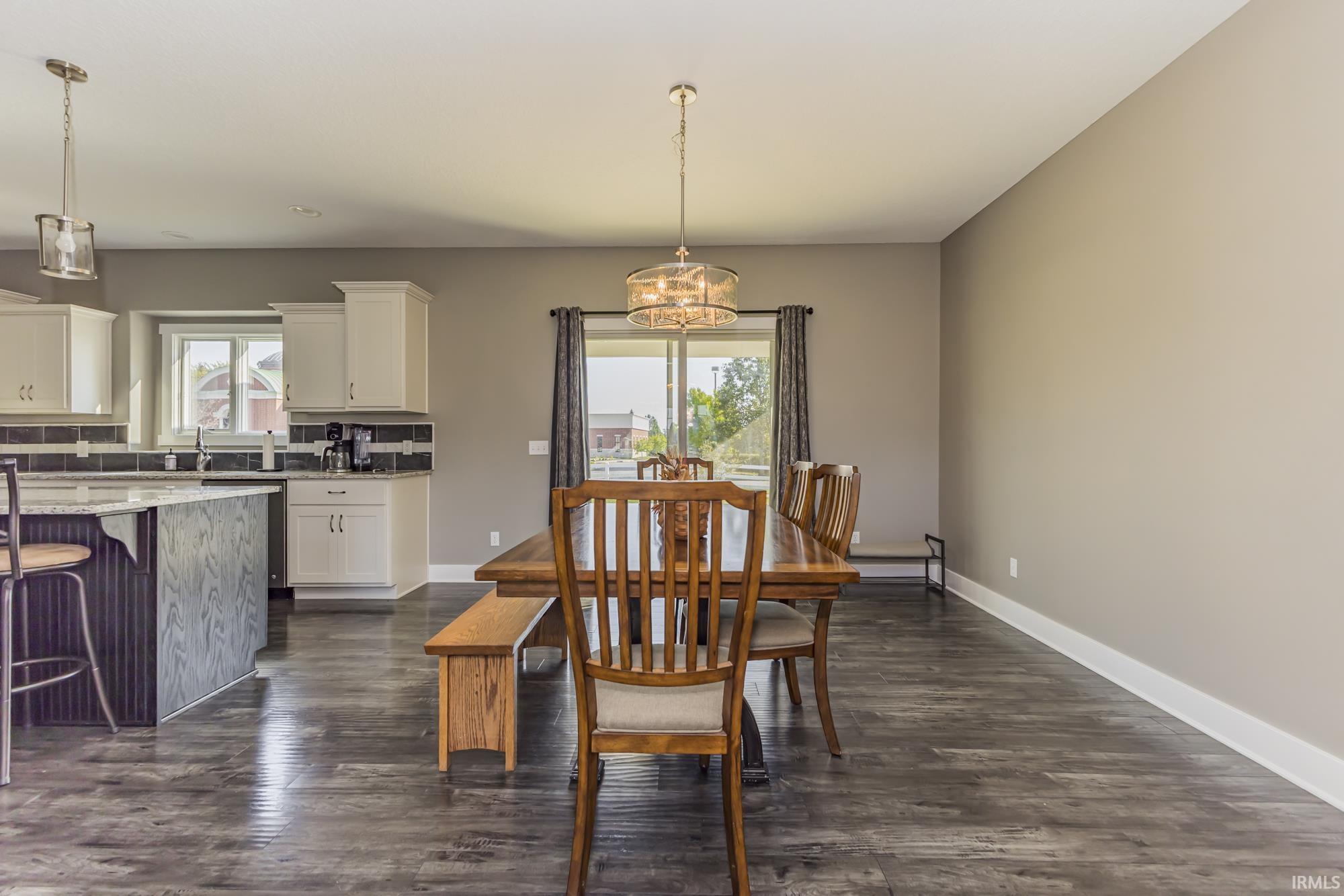 Photo 10 of 394 Carrara Cove