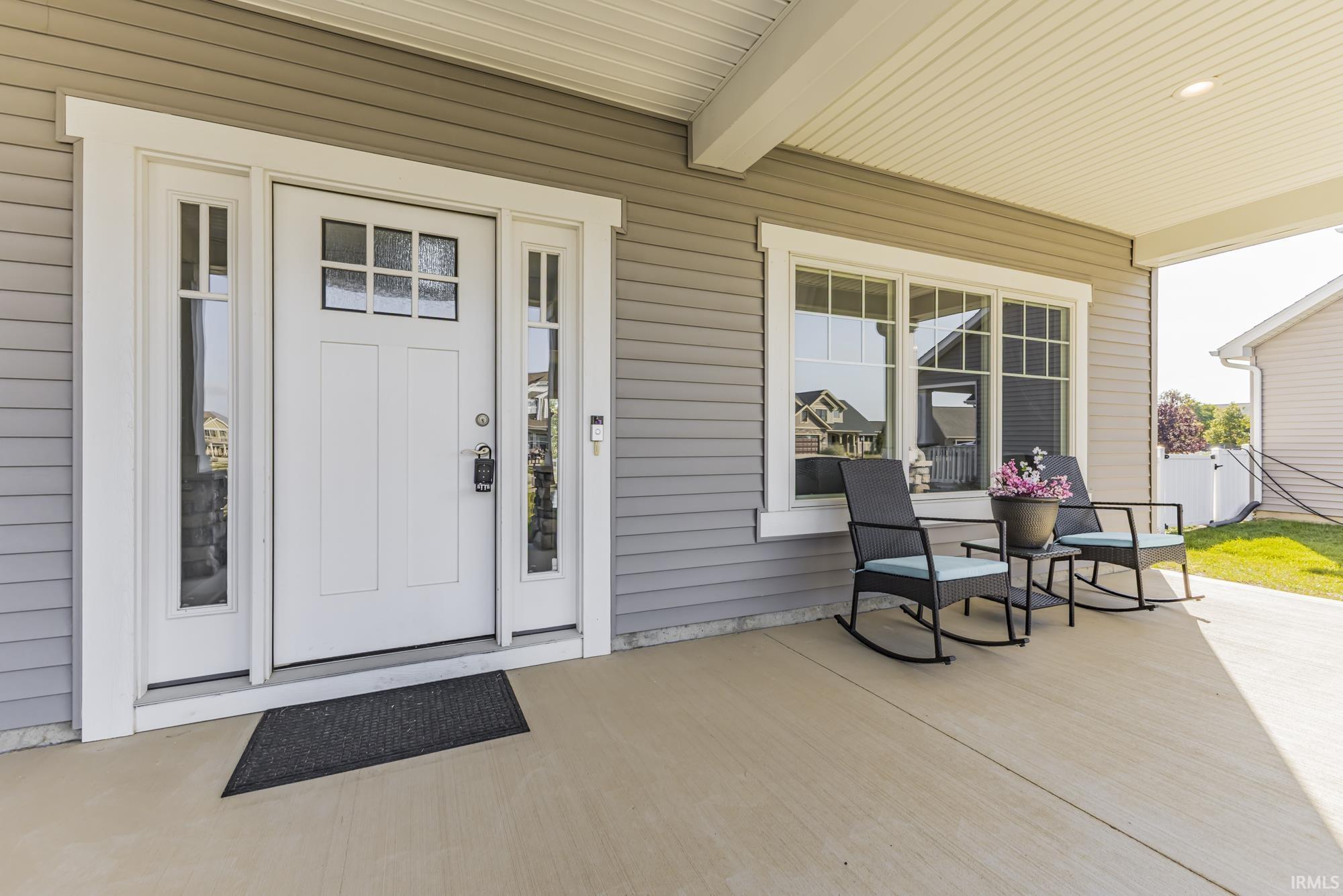 Photo 3 of 394 Carrara Cove