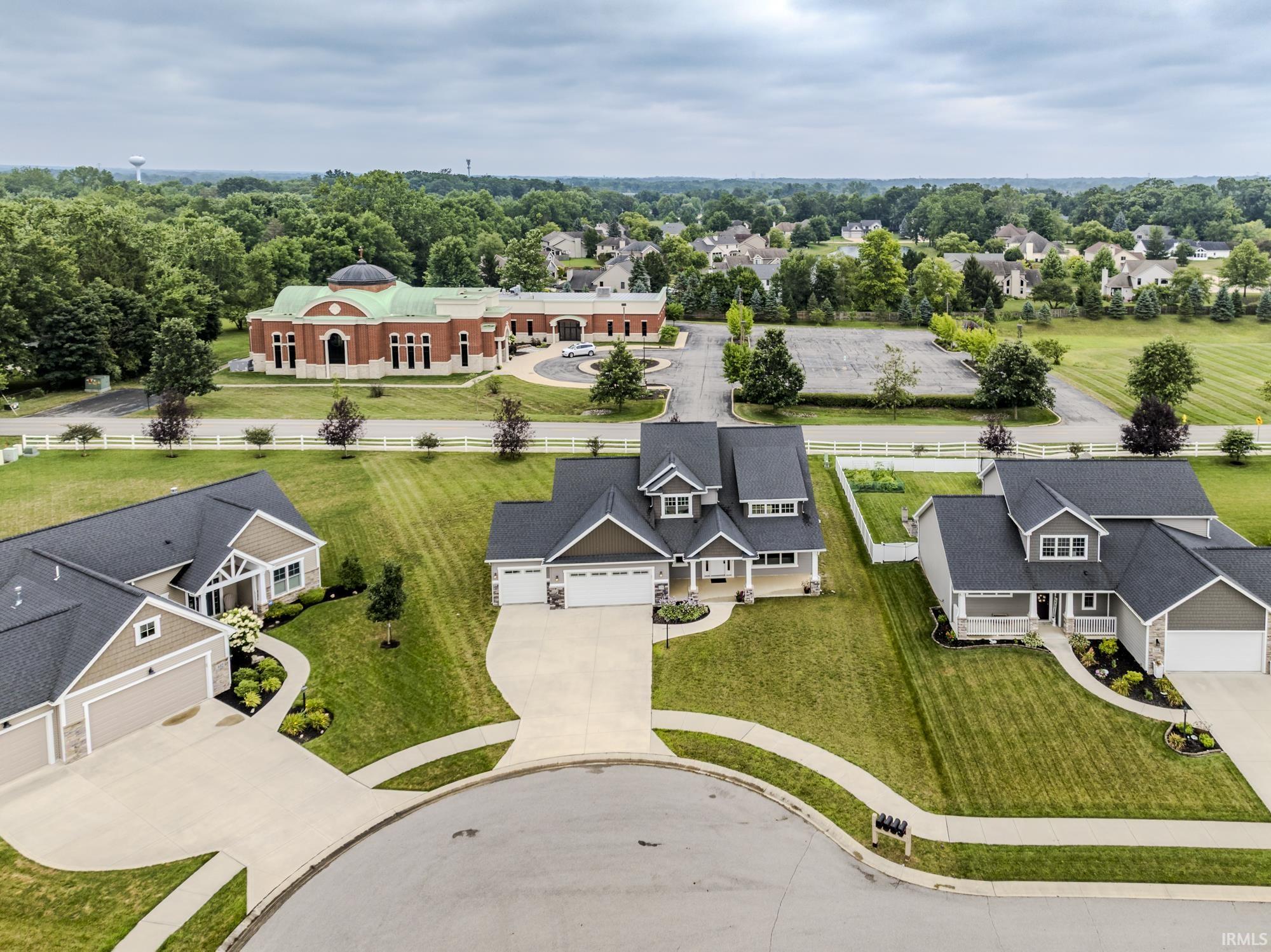 Photo 4 of 394 Carrara Cove