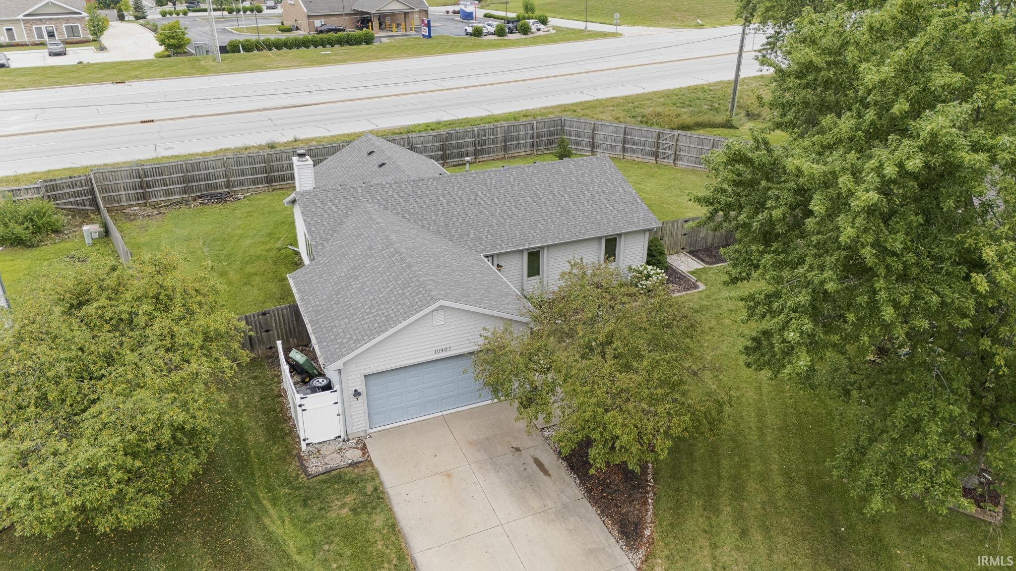 Photo 3 of 10407 Thatcher Court
