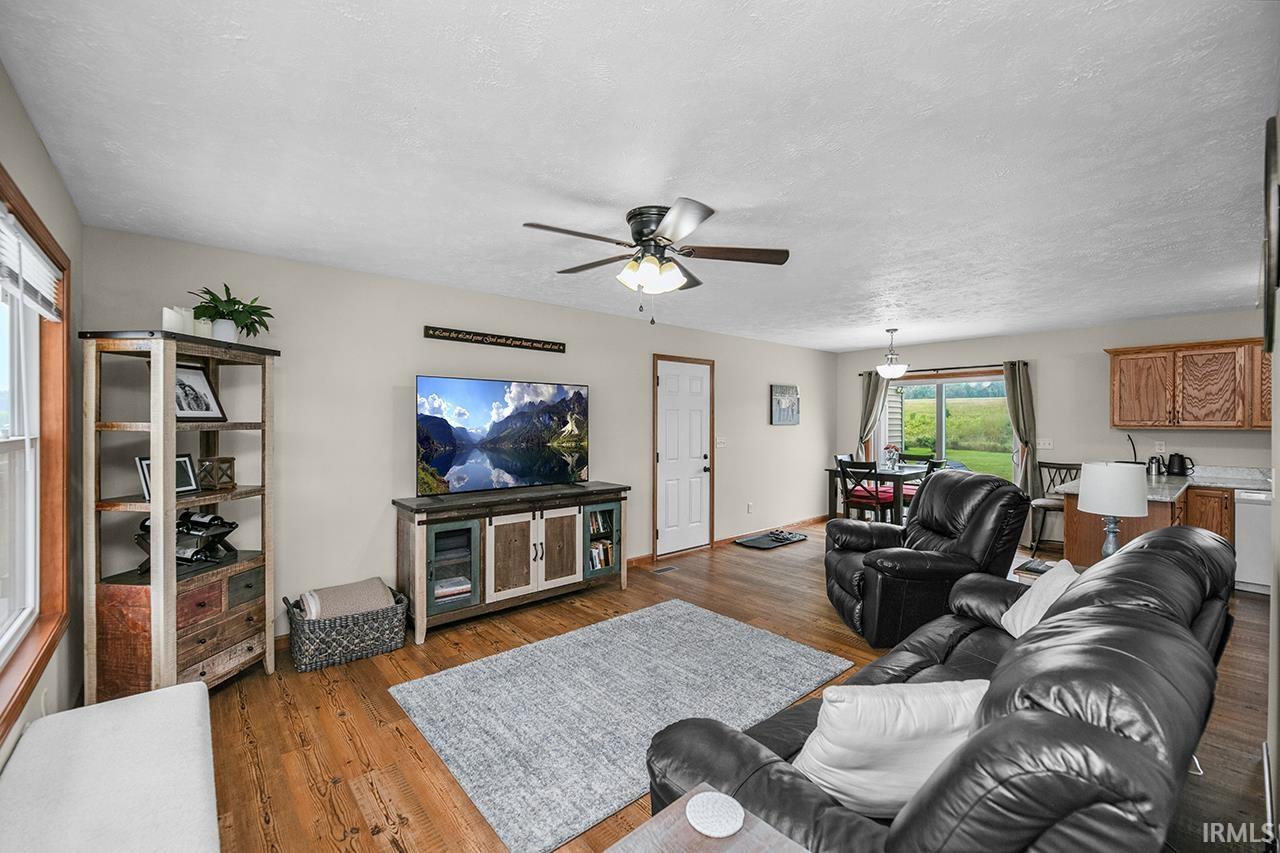 Photo 11 of 23956 Oakdale Street