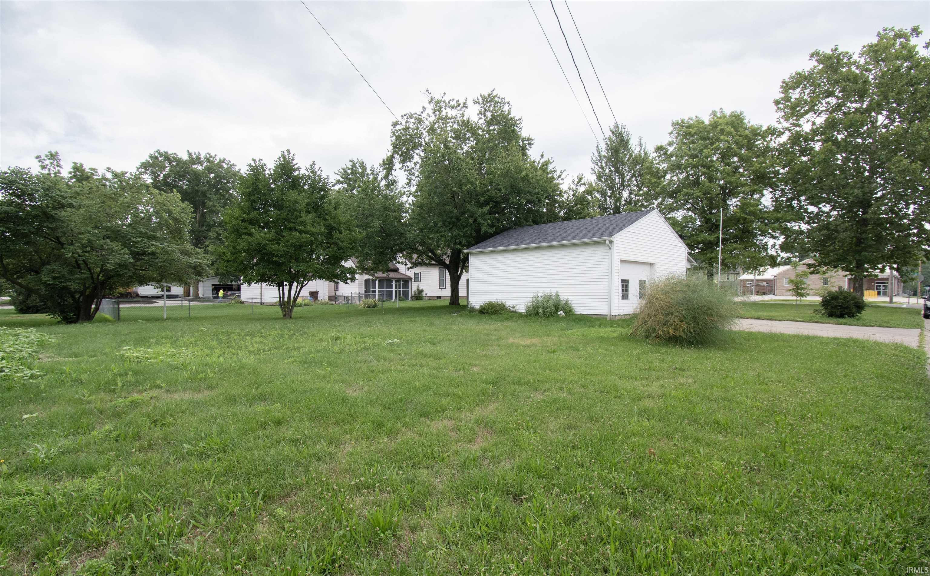 Photo 7 of 1109 S Van Buren Street