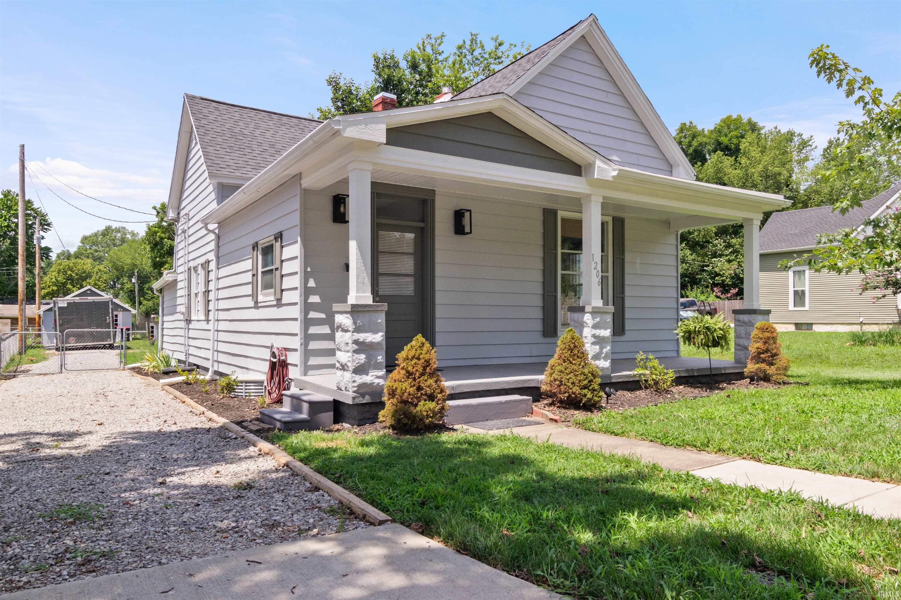 Boonville Real Estate: 1206 N Third Street IN 47601 $244 900