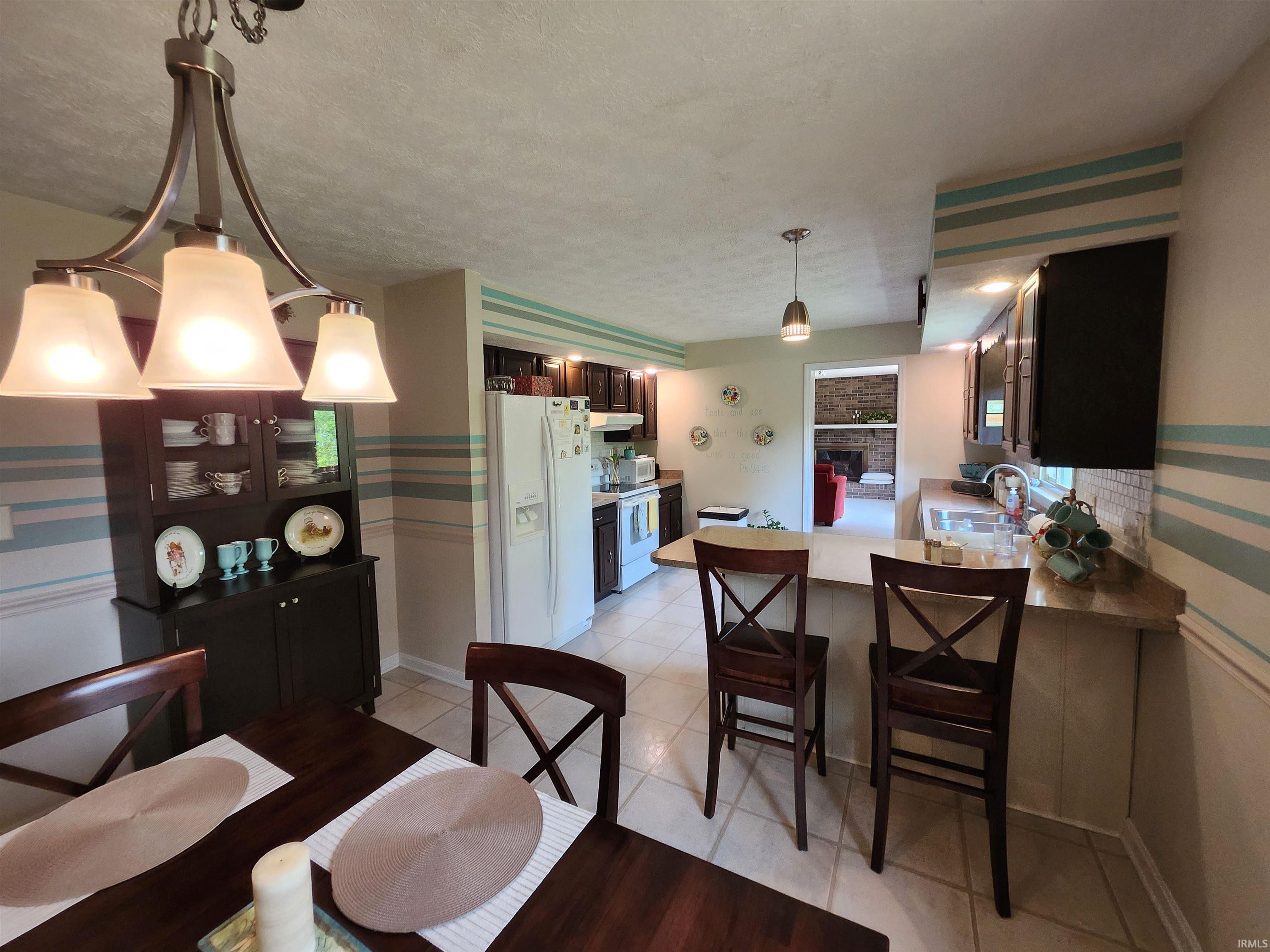 Homes for sale in Newburgh, IN | 6044 Cypress Ct, Newburgh, IN 47630 | MLS# 202530462