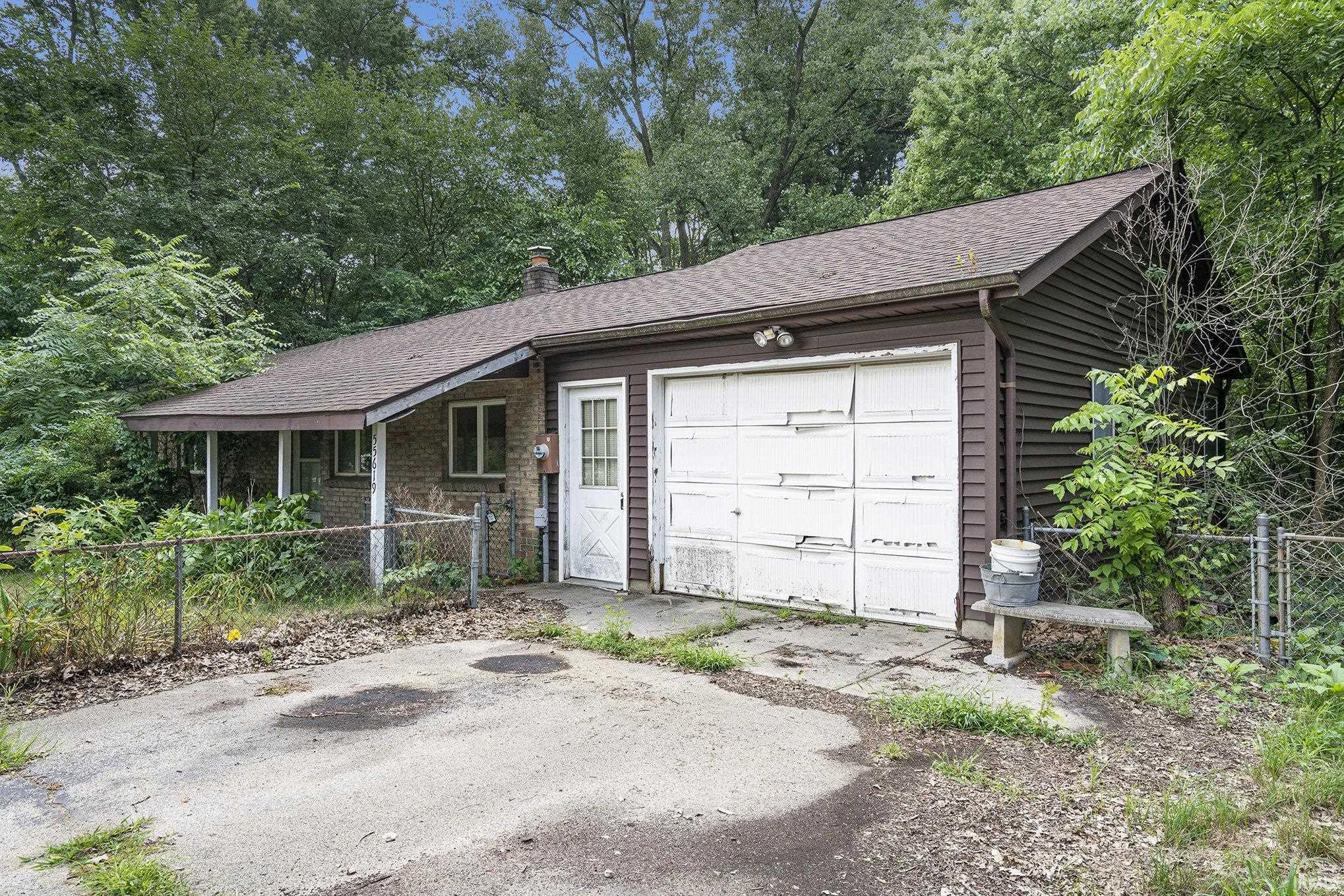 Homes for sale in Osceola, IN | 55619 Birch Rd, Osceola, IN 46561 | MLS# 202530470