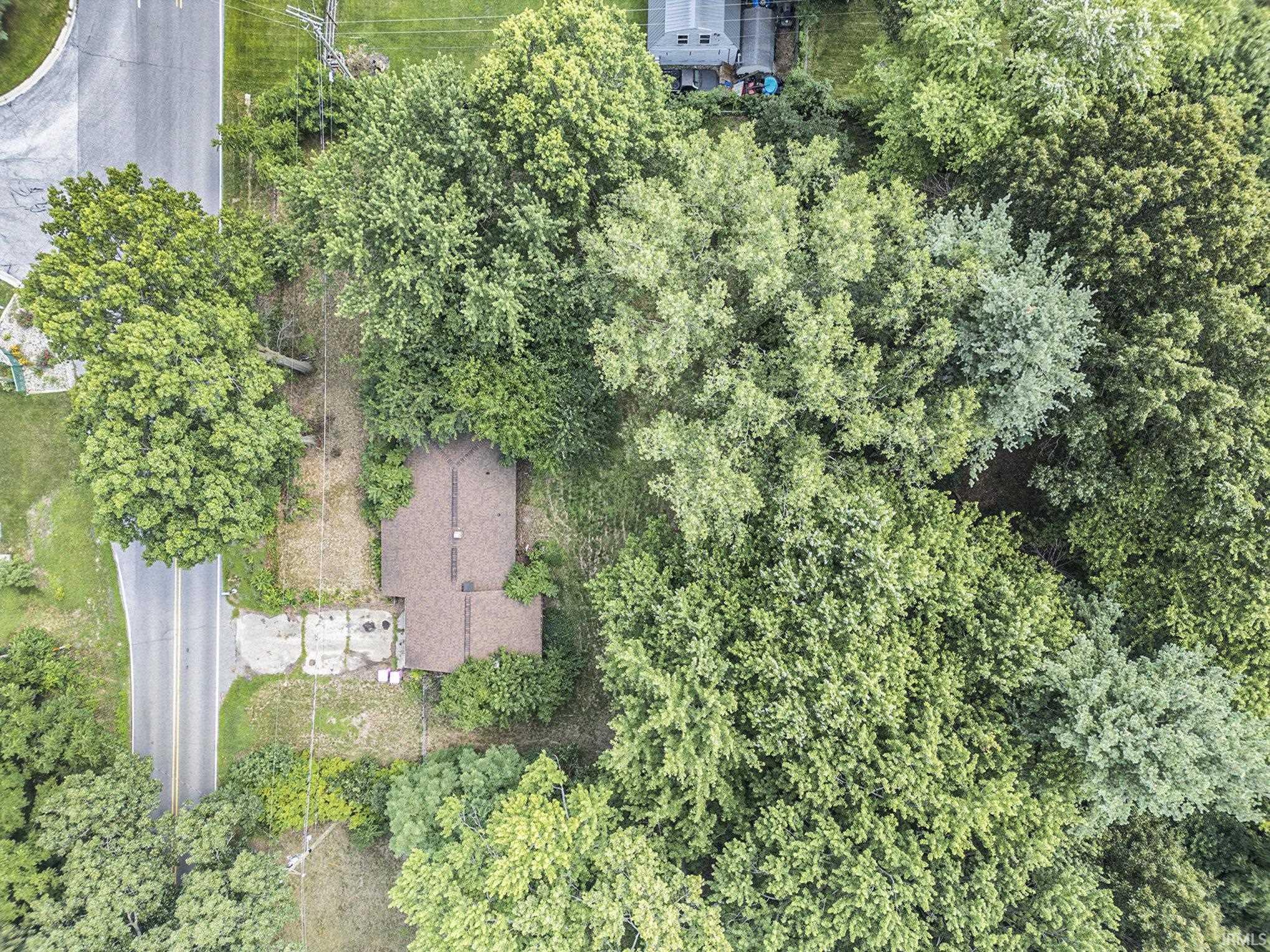 Homes for sale in Osceola, IN | 55619 Birch Rd, Osceola, IN 46561 | MLS# 202530470