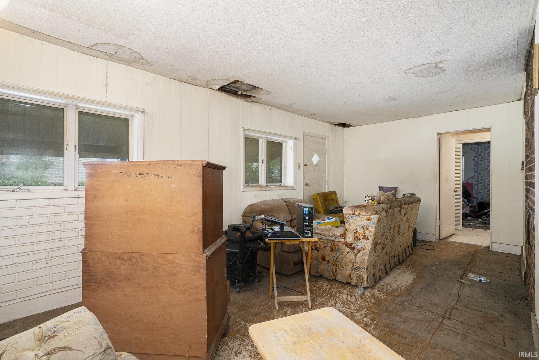 Homes for sale in Osceola, IN | 55619 Birch Rd, Osceola, IN 46561 | MLS# 202530470