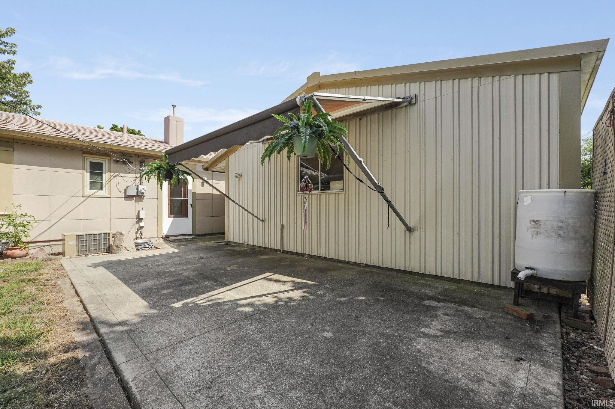 Property Photo 25