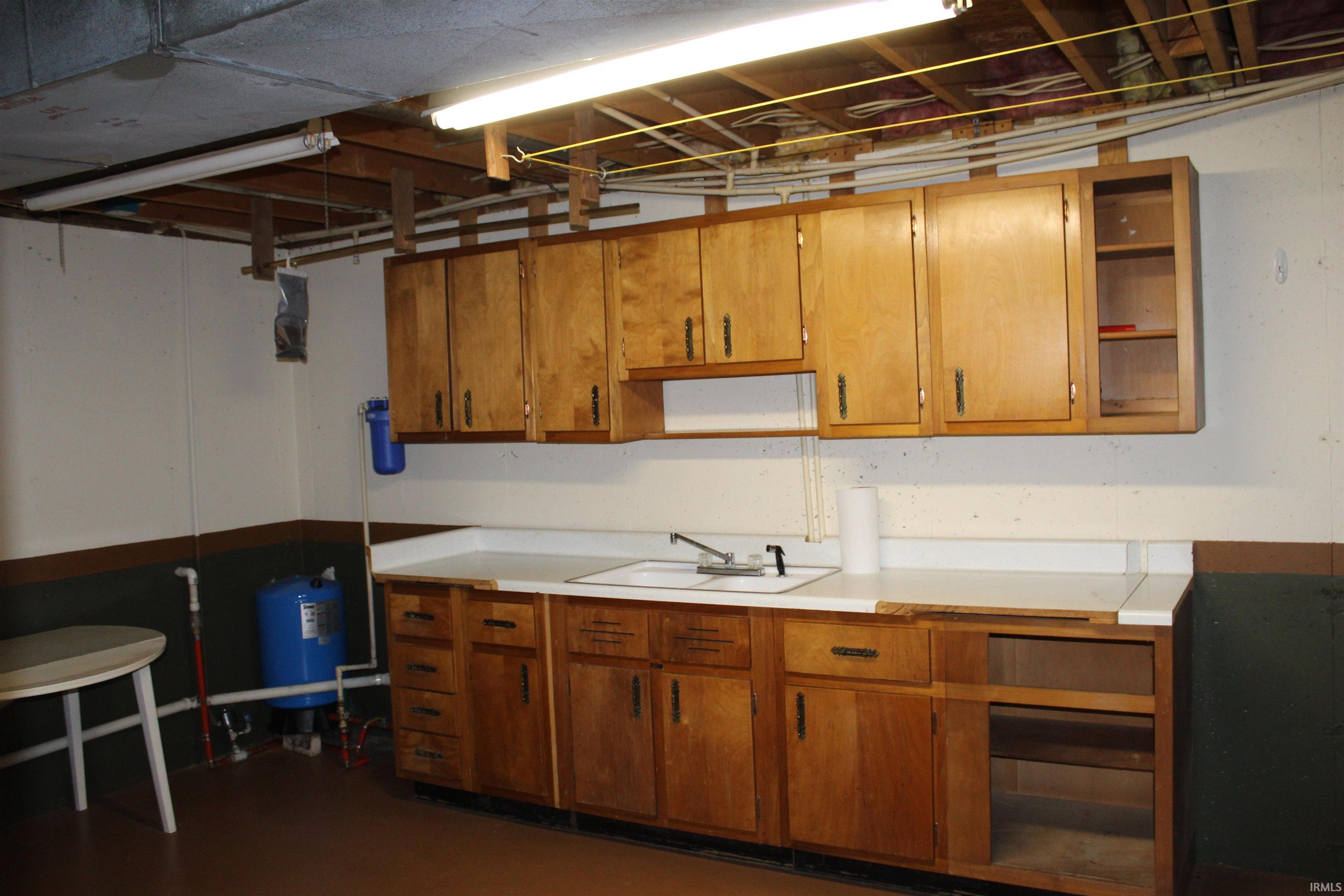 Photo 17 of 475 E 280 N