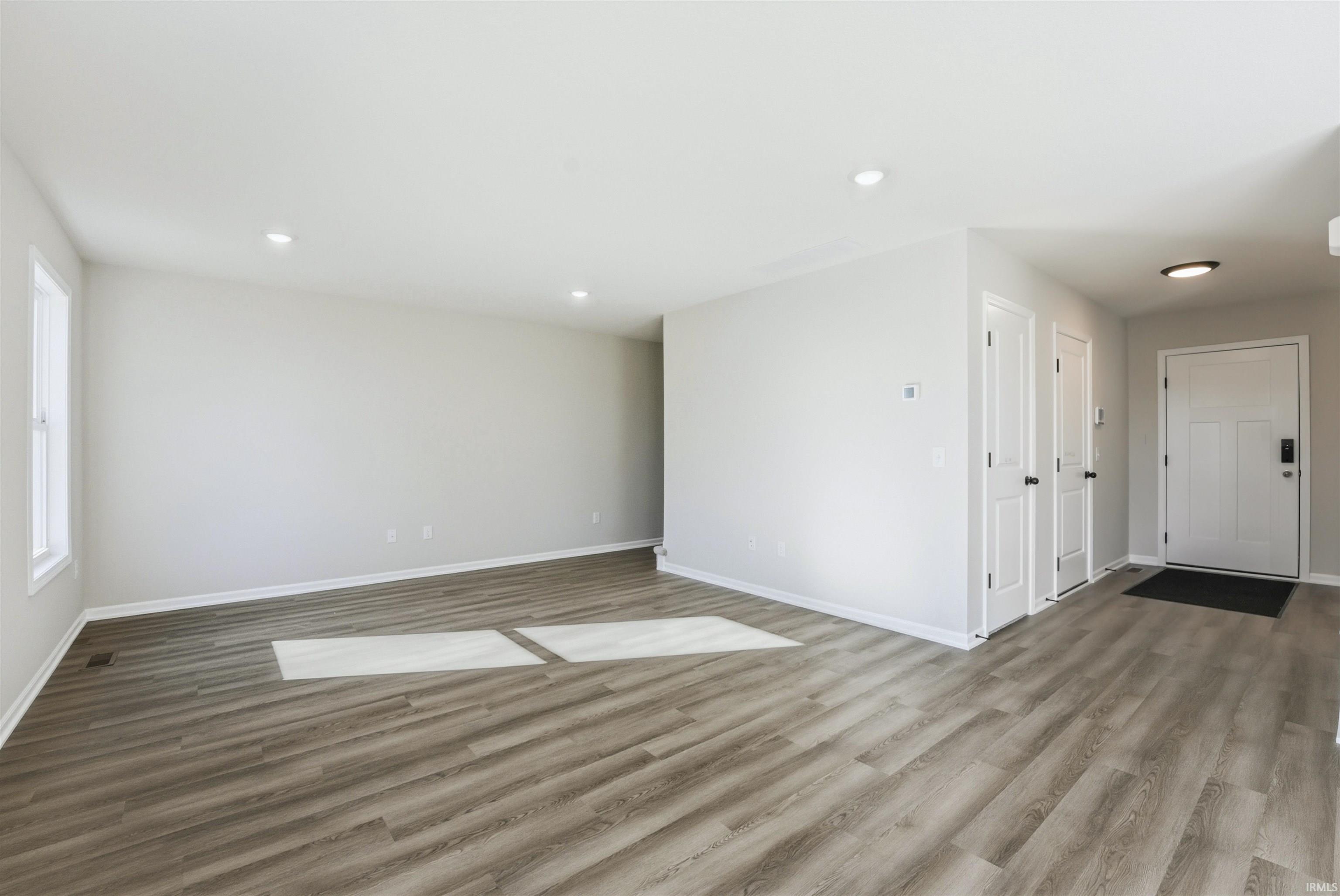 Photo 7 of 10390 Silver Rock Chase