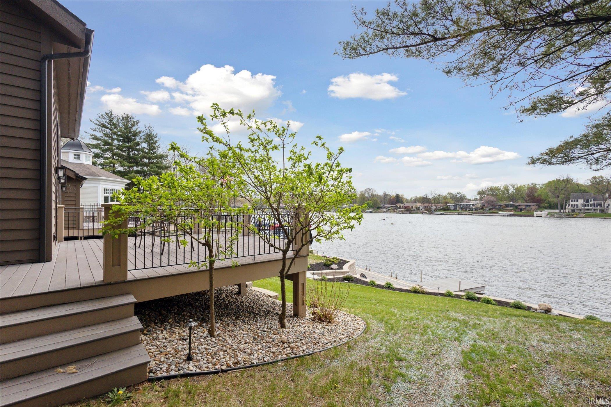 Photo 4 of 22694 Weatherby Lane