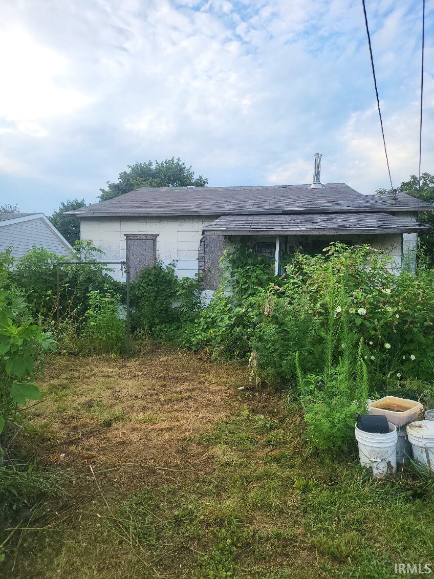 Homes for sale in Marion, IN | 114 E Christy St, Marion, IN 46952 | MLS# 202530593