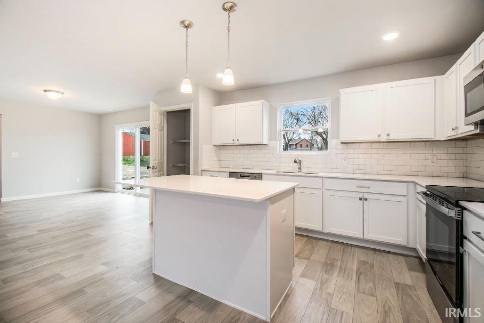 Photo 3 of 3096 Procyon Court