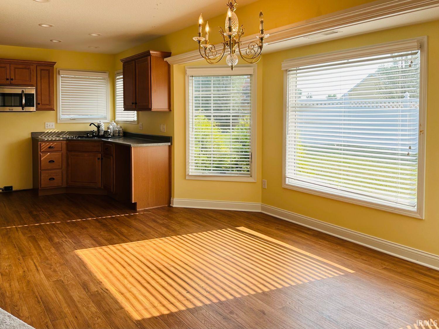 Photo 14 of 1704 Pinelock Court