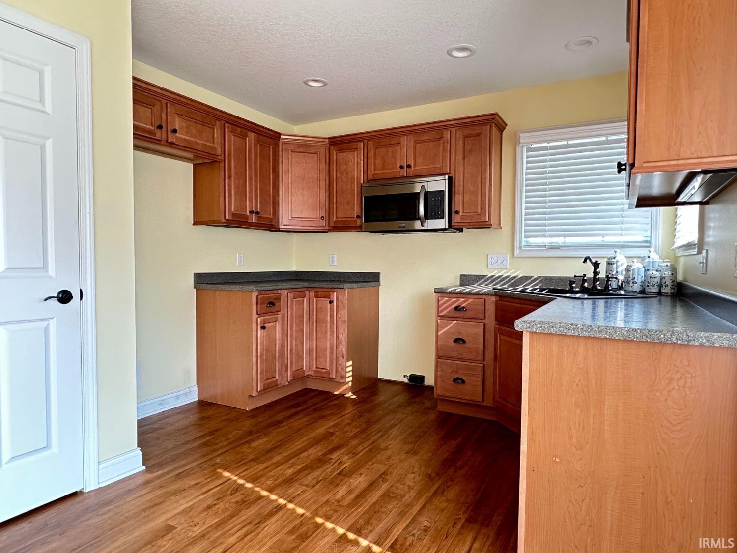 Photo 15 of 1704 Pinelock Court