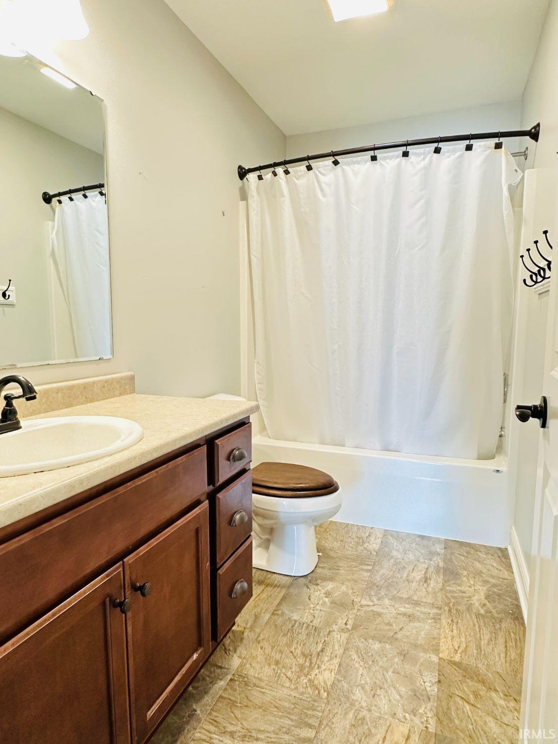 Photo 30 of 1704 Pinelock Court