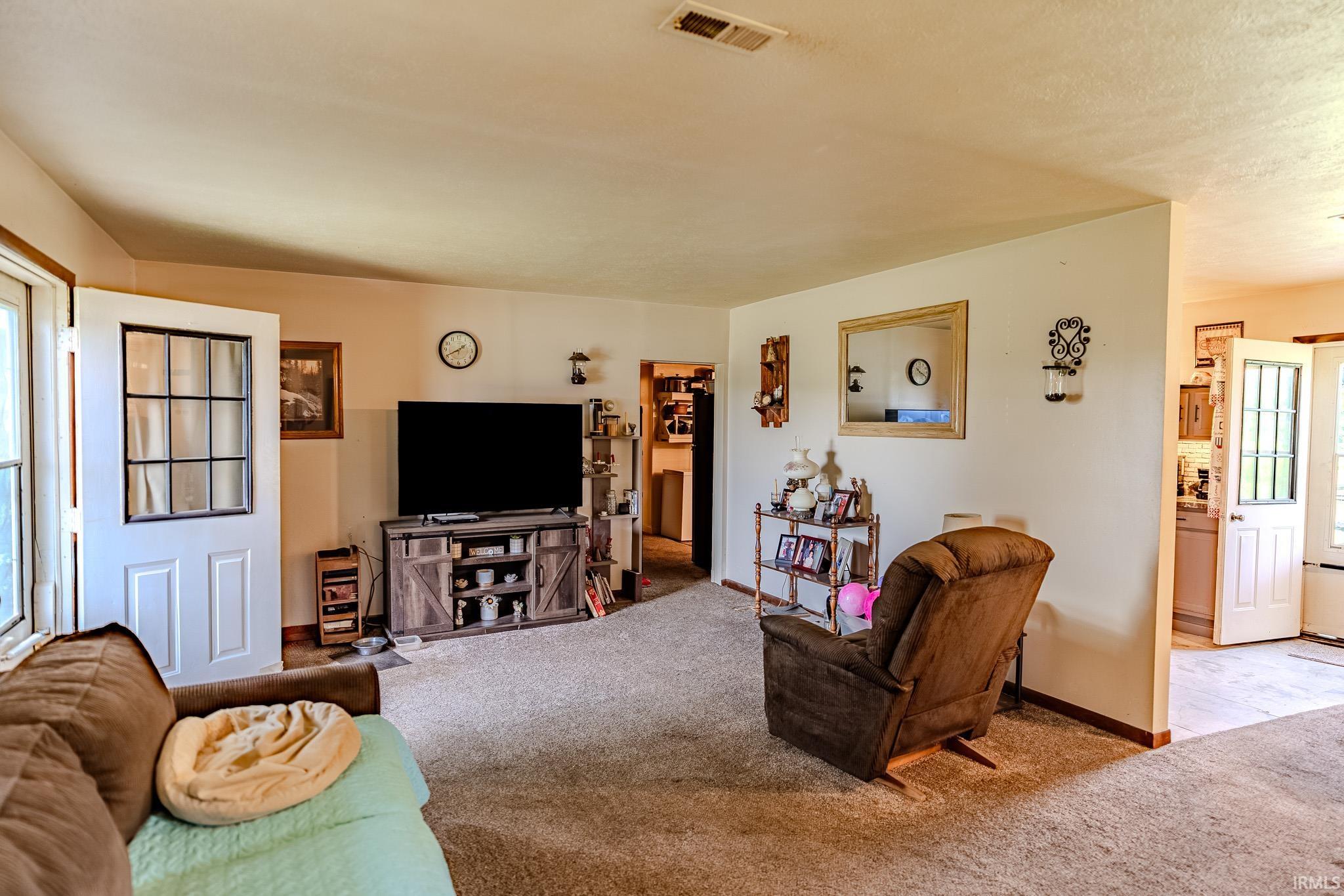 Homes for sale in Williamsport, IN | 2118 W Tower Rd, Williamsport, IN 47993 | MLS# 202530622