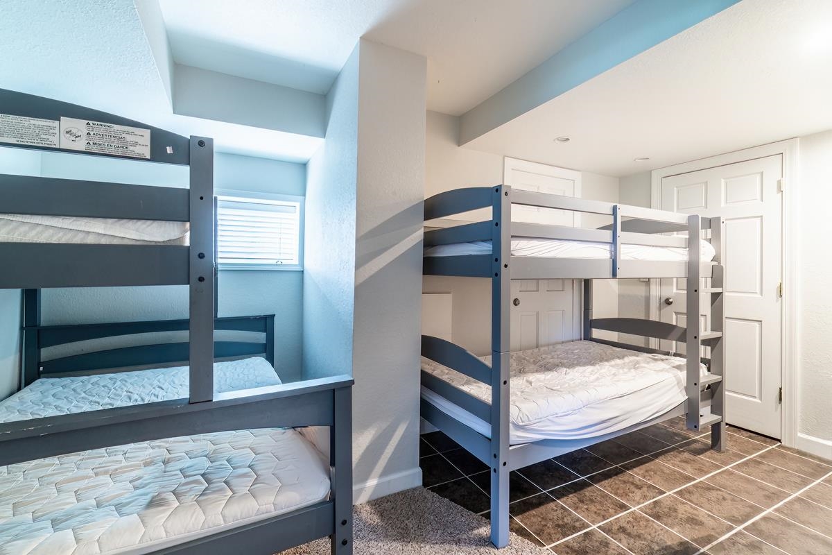 Photo 25 of 60 Lane 101D Jimmerson Lk