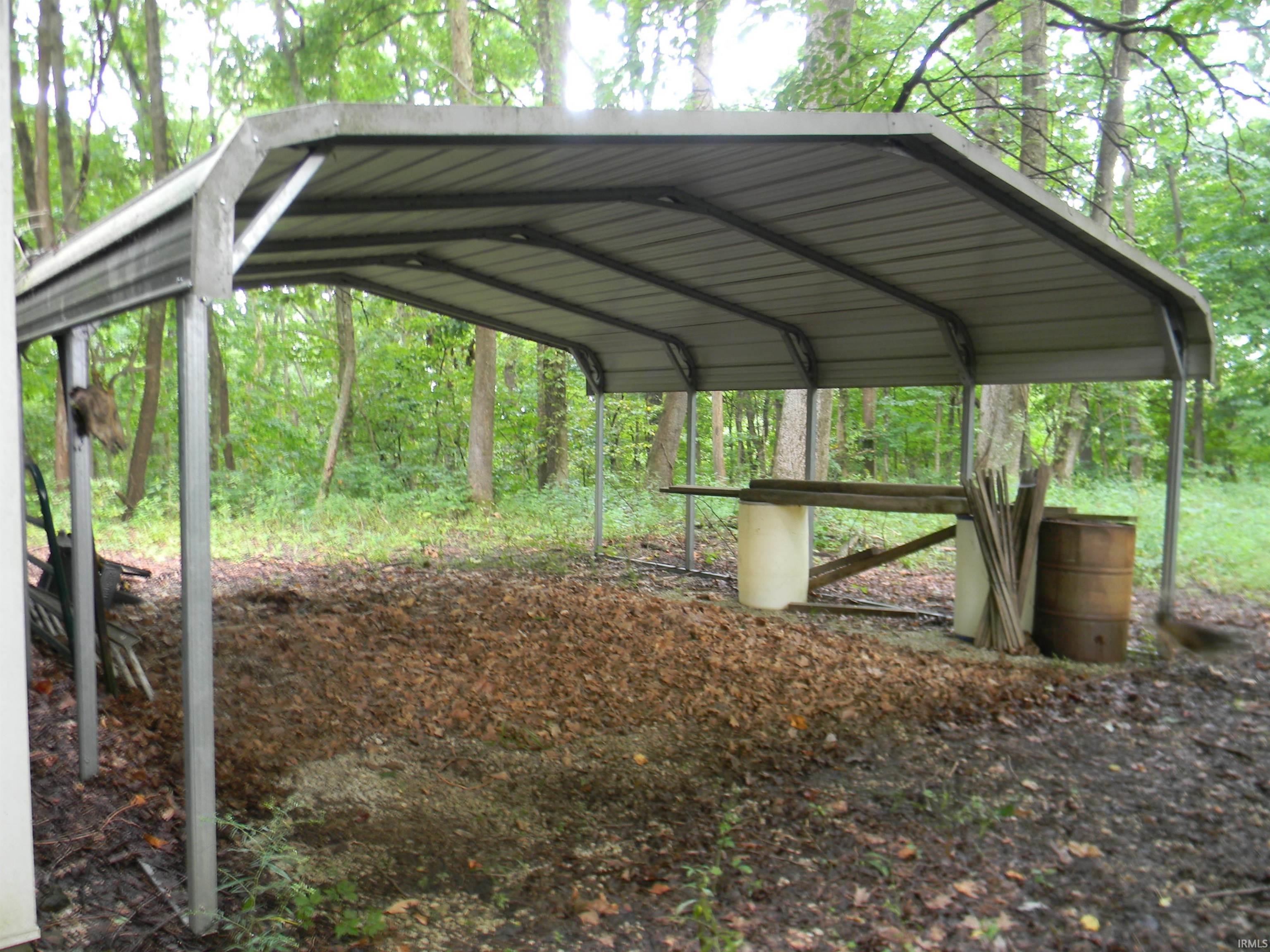 Homes for sale in Spencer, IN | 7071 Braysville Rd, Spencer, IN 47460 | MLS# 202530684